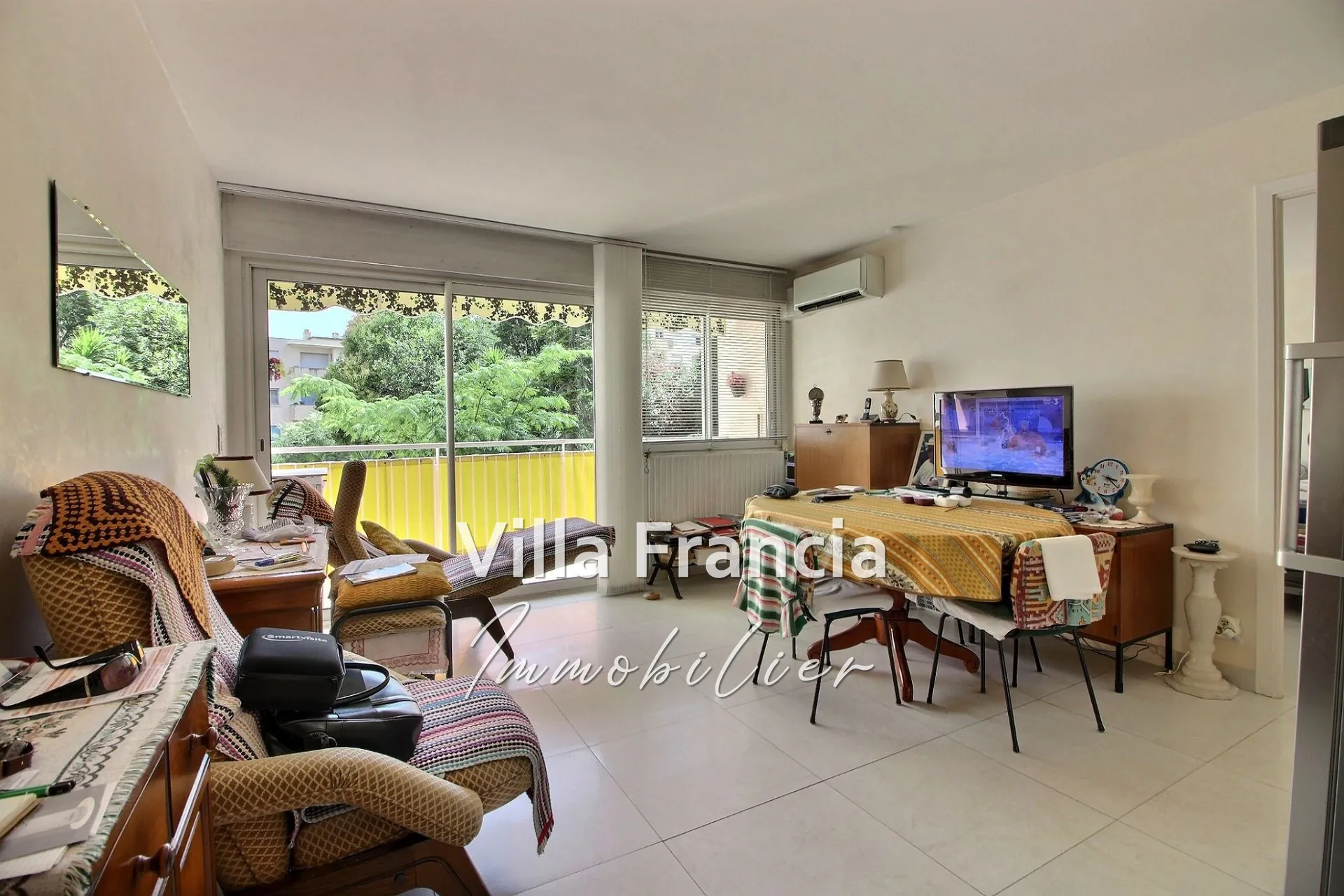 Appartement 2 pièces avec terrasse à Cannes Tassigny, résidence senior avec services