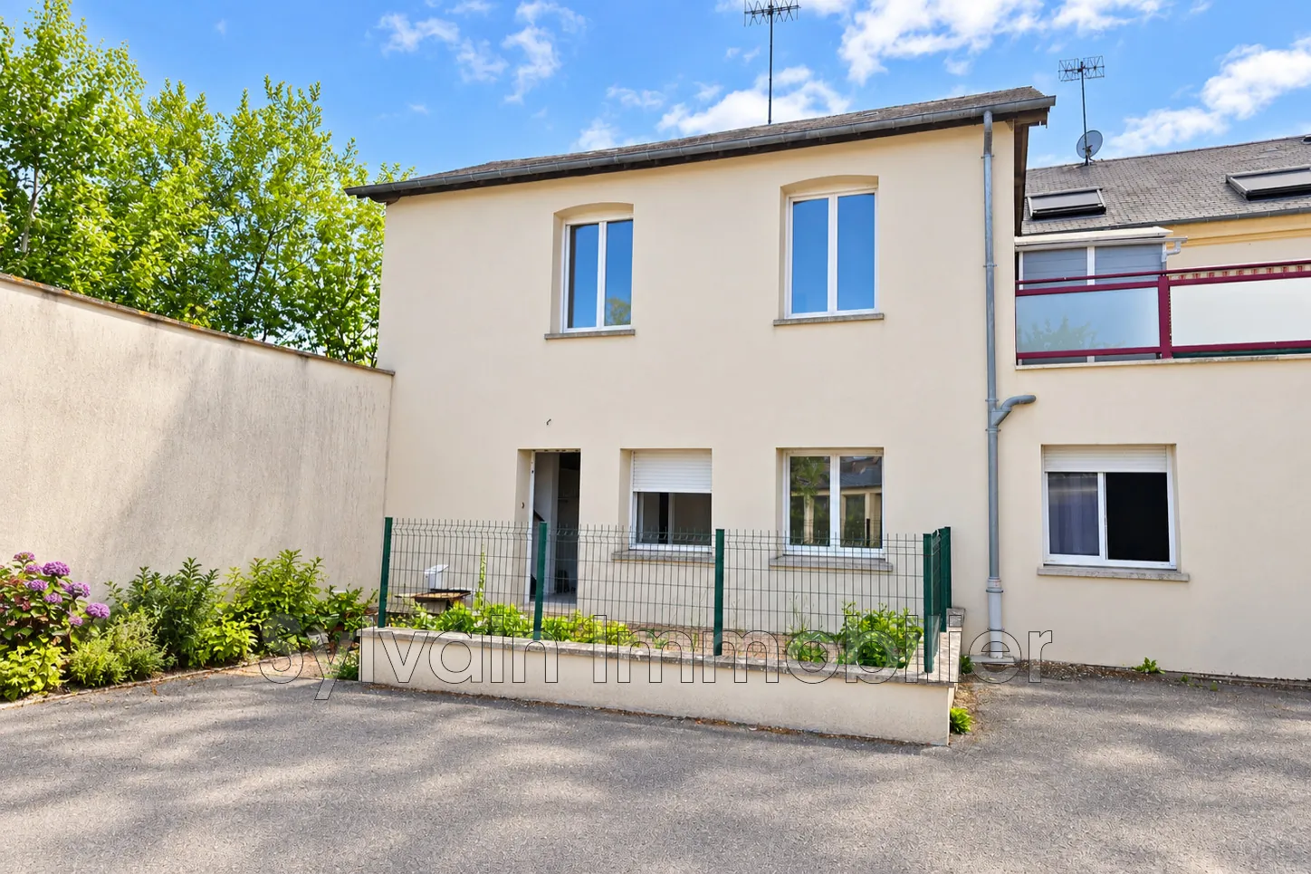Achat maison 3 chambres avec garage et cour à Gournay-en-Bray