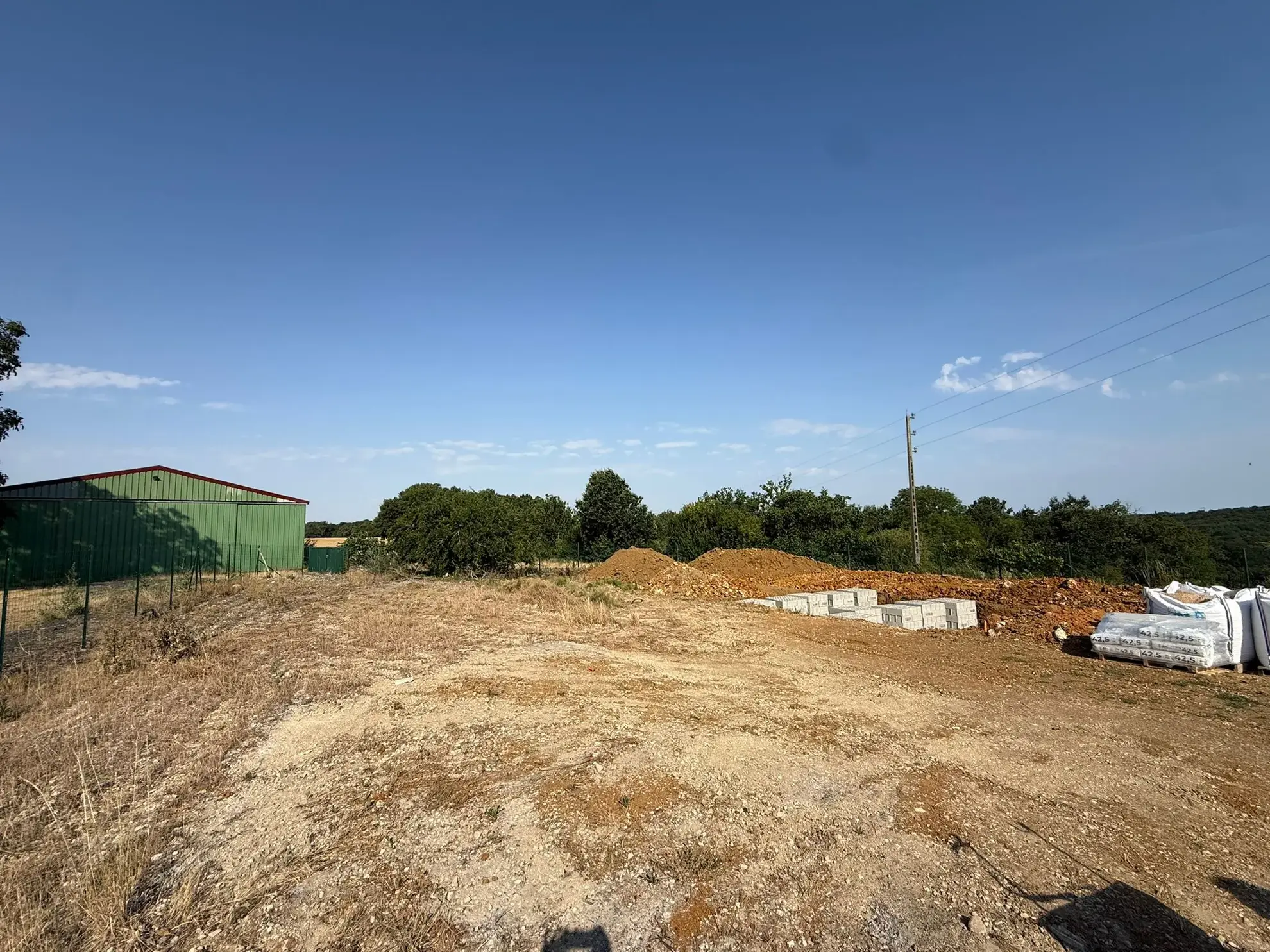 Terrain à bâtir viabilisé de 421 m2 à Boissy-le-Sec près d'Étampes