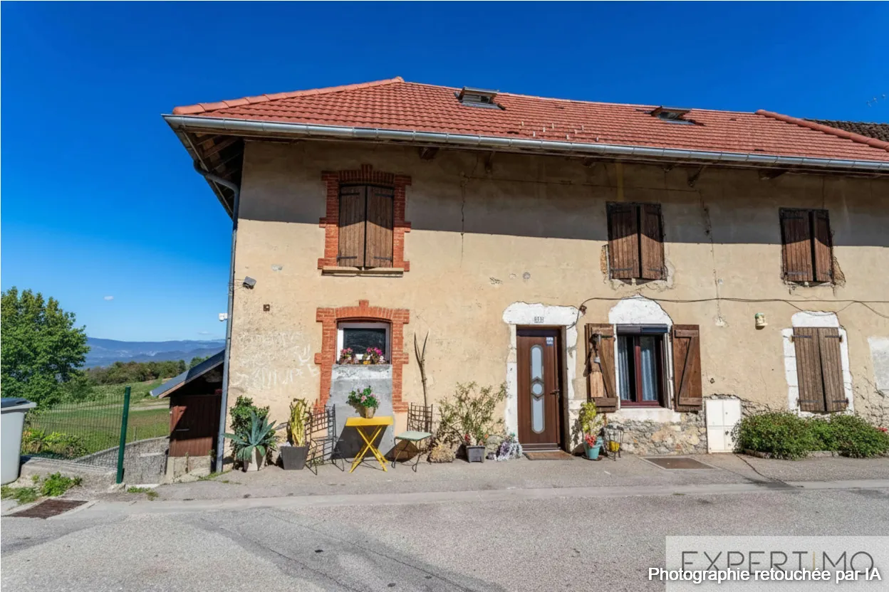 Maison de campagne rénovée avec piscine, grange et vue panoramique à Merlas