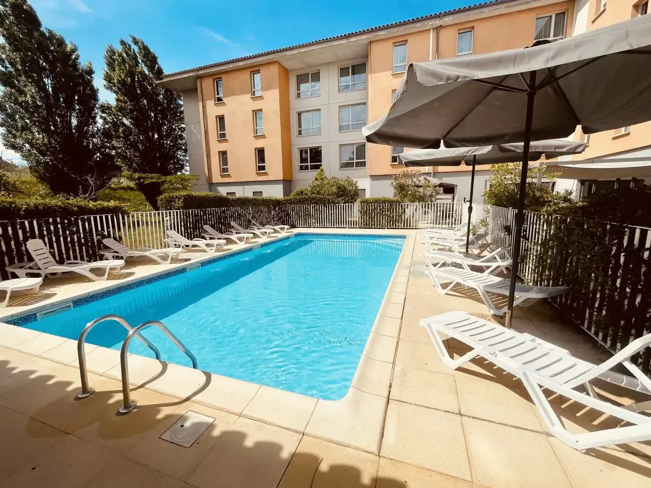 Appartement T2 à vendre à Carcassonne avec rentabilité. Investissement sécurisé en résidence touristique