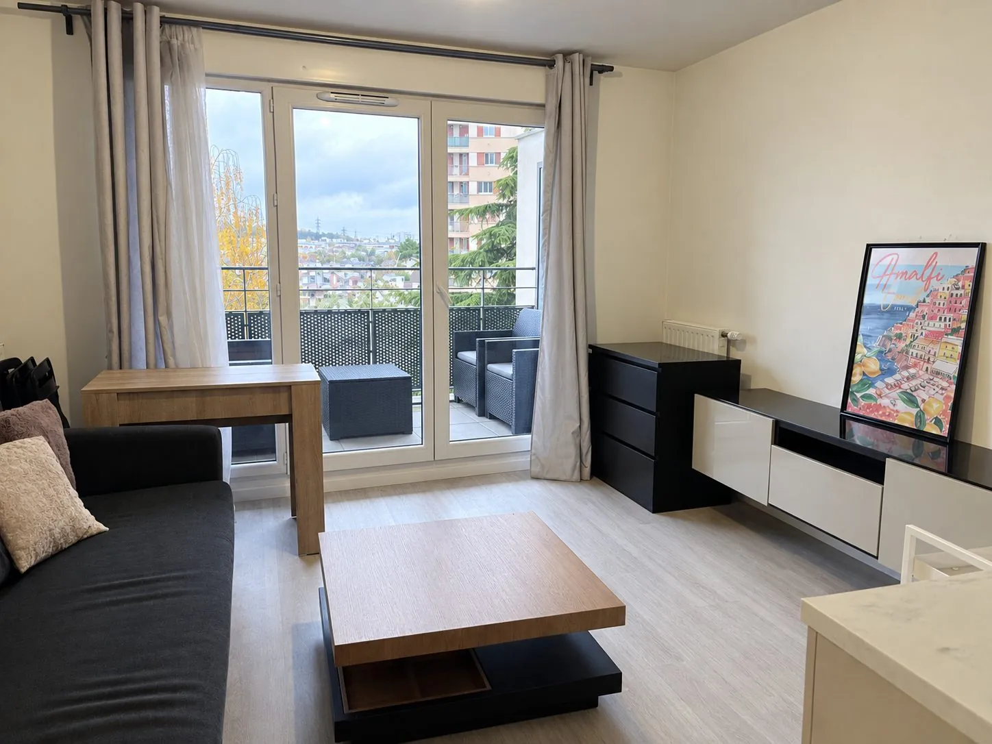 Sejour T2 Neuilly sur marne Charmant appartement 2 pièces avec balcon et parking à Neuilly-sur-Marne