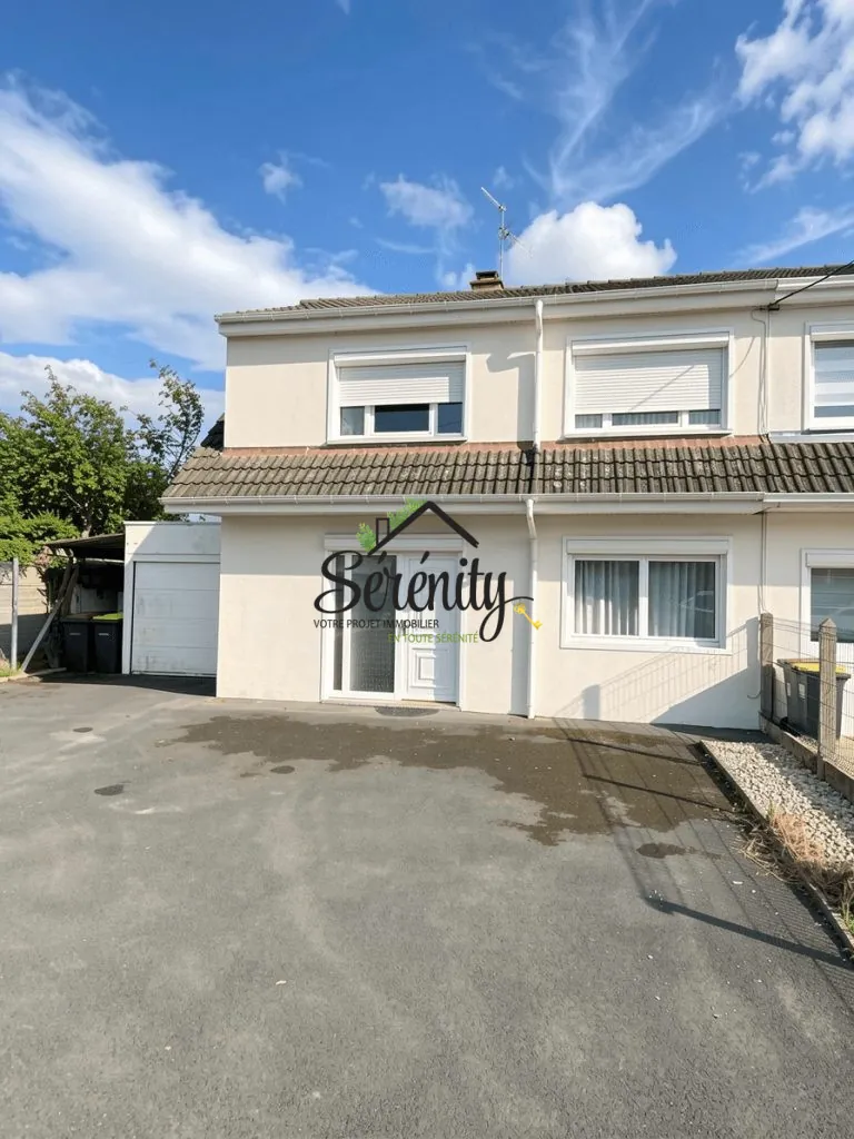 Maison semi-mitoyenne à vendre à Libercourt avec jardin et garage