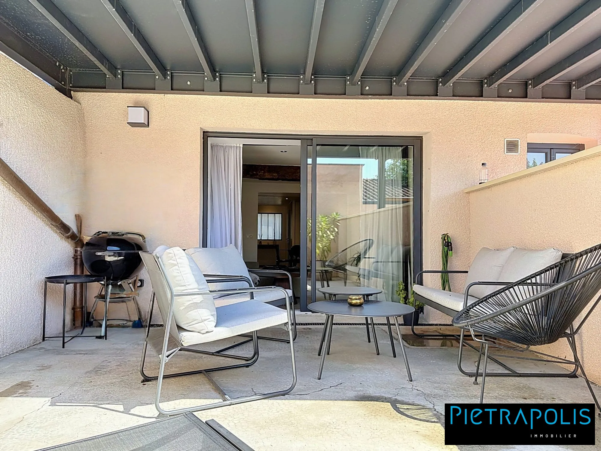 Appartement T2 neuf avec terrasse en vente à Charentay