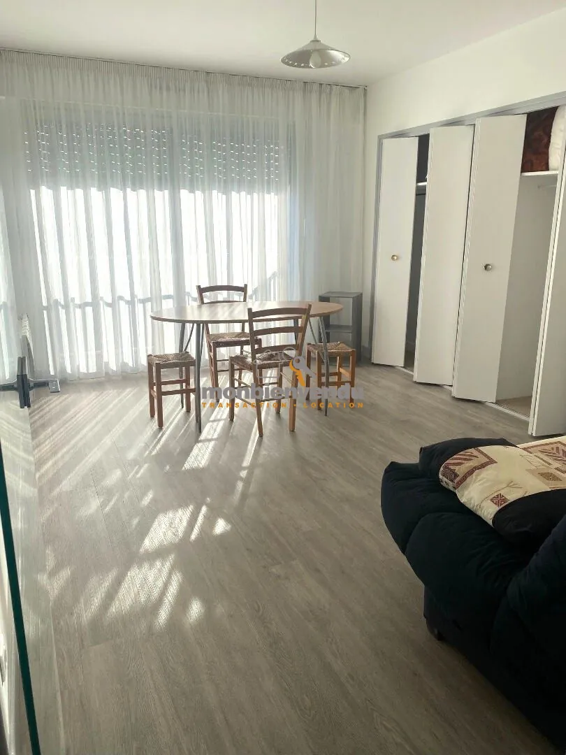 Appartement de 1 pièce avec balcon à Aurillac - Investissement locatif intéressant