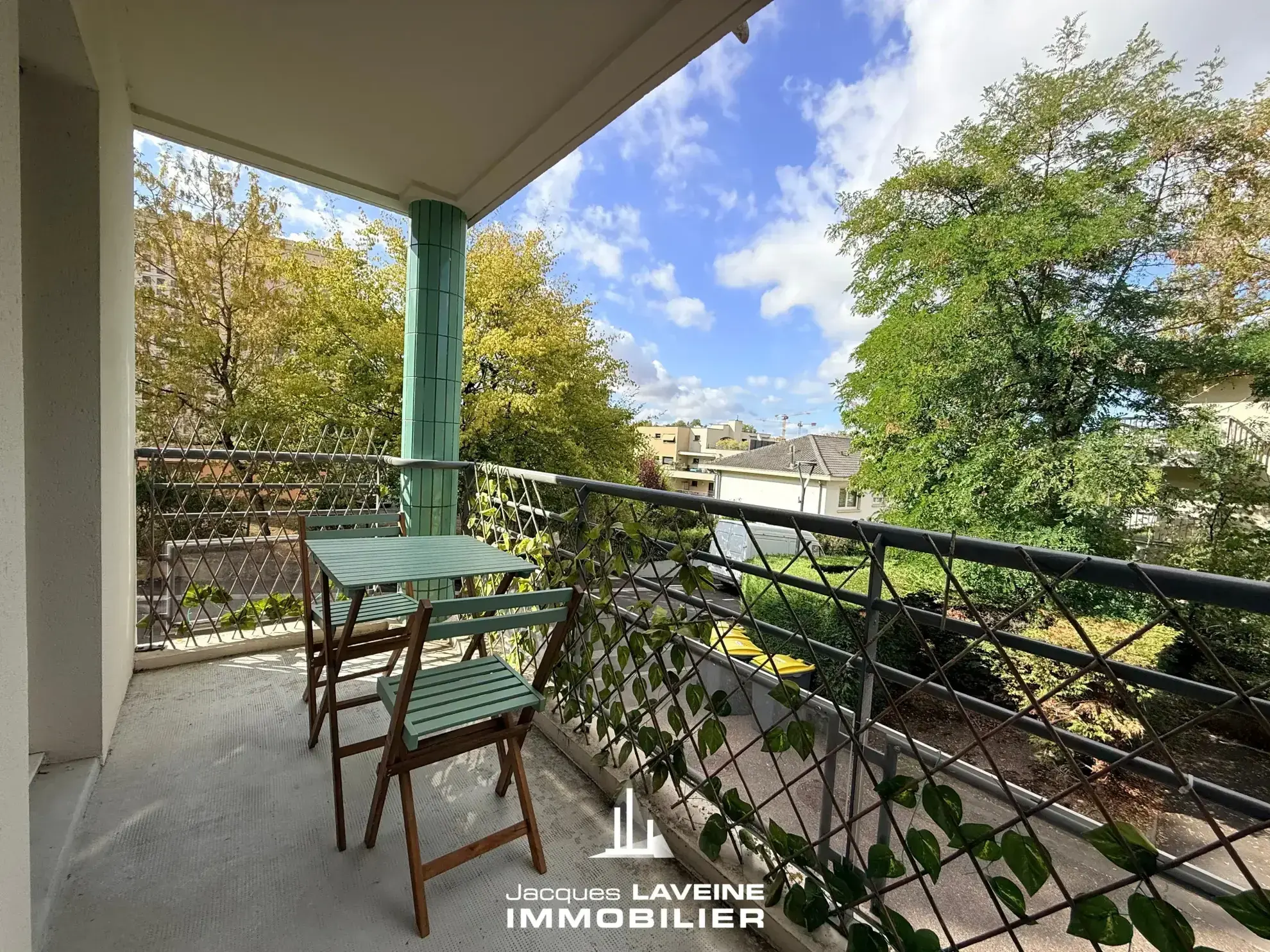 Appartement 2 pièces rénové à Metz proche Parc de la Seille avec parking