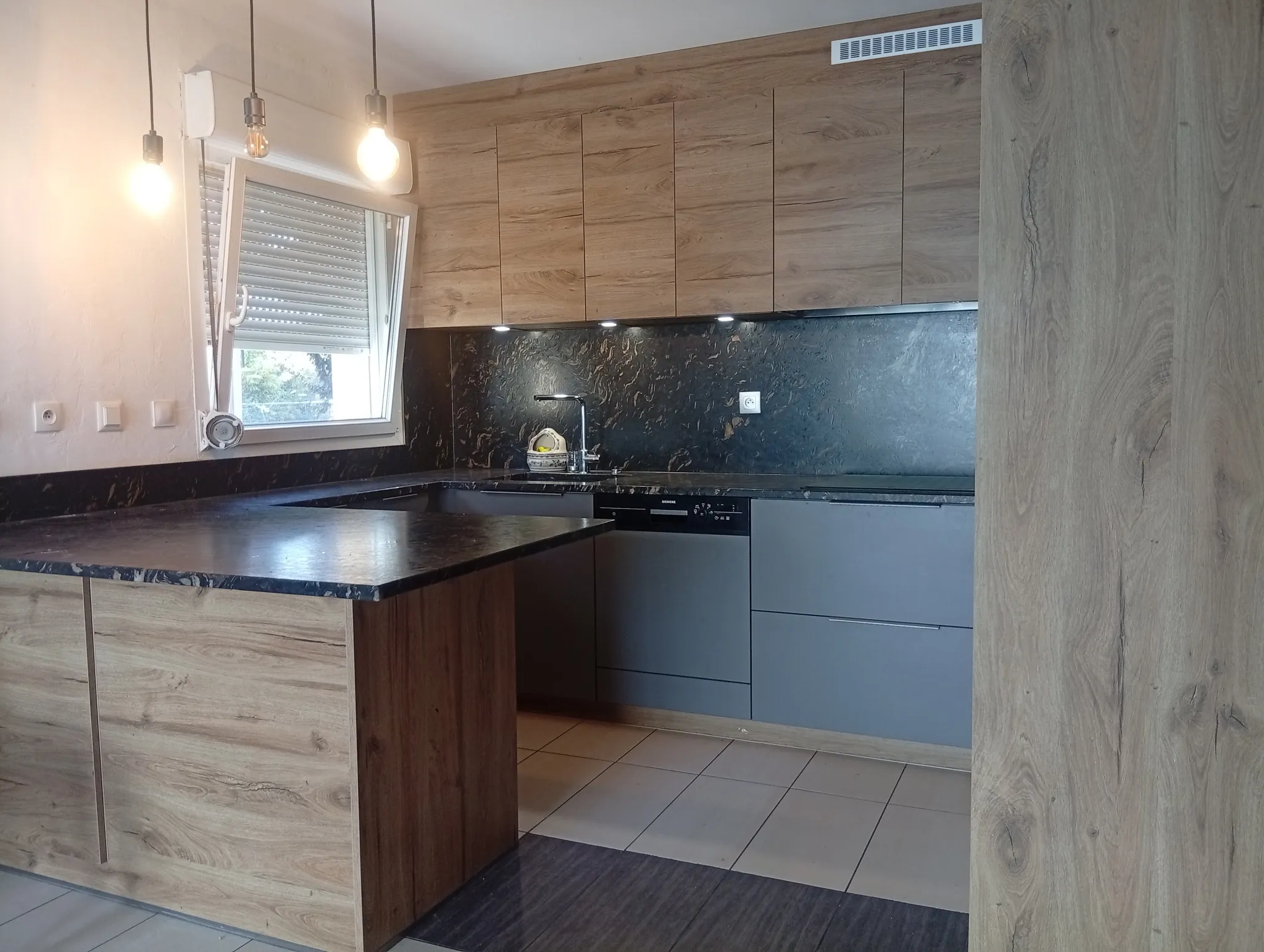 Appartement triplex avec terrasse, jardin et garage près de Hirsingue