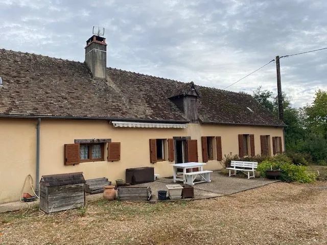 Longère à vendre à Saint-Vincent-des-Prés – Grand potentiel sur 3000 m²