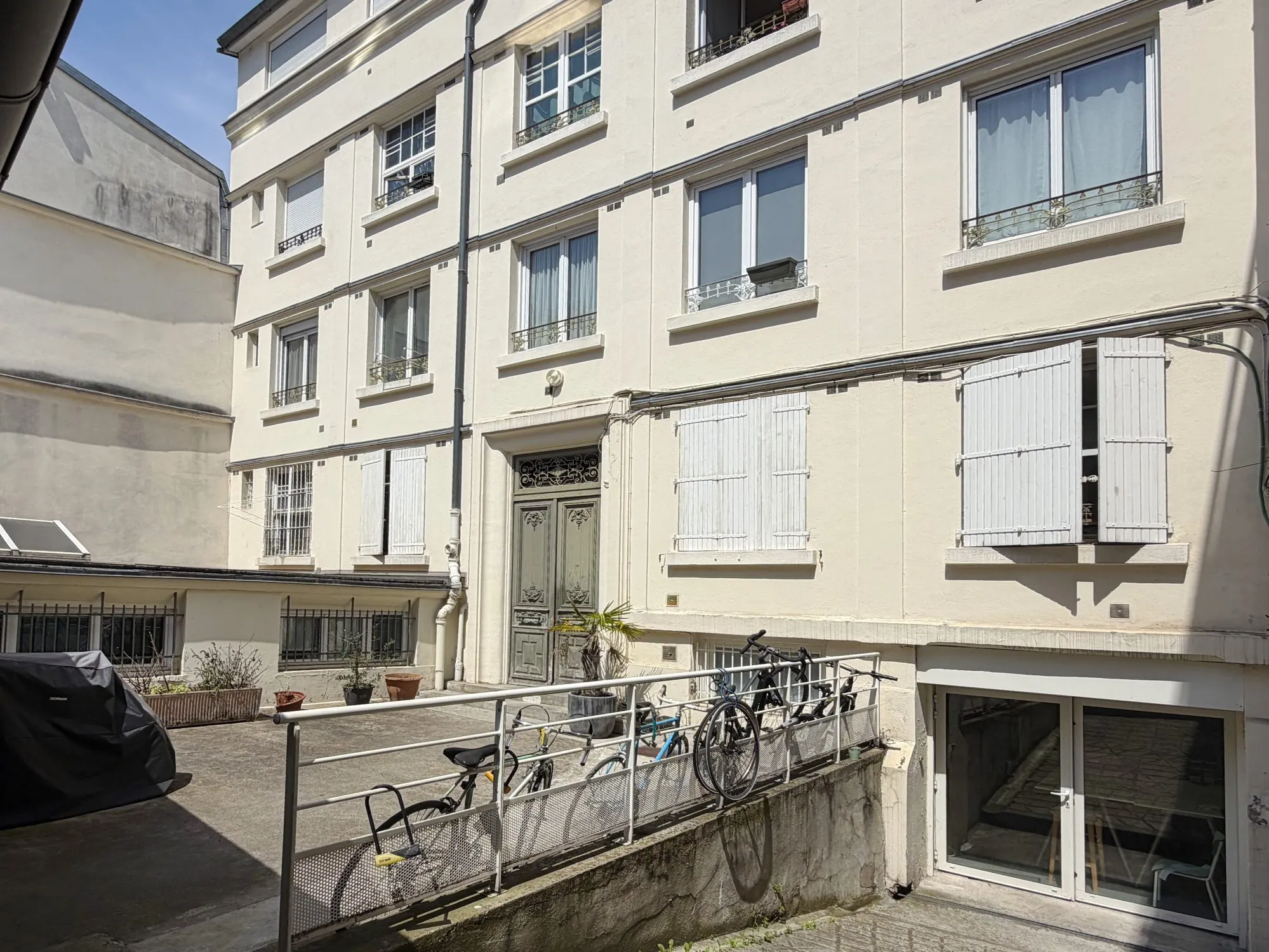 Studio à Reuilly Diderot Paris 12e, loué, 16,28 m², investissement idéal