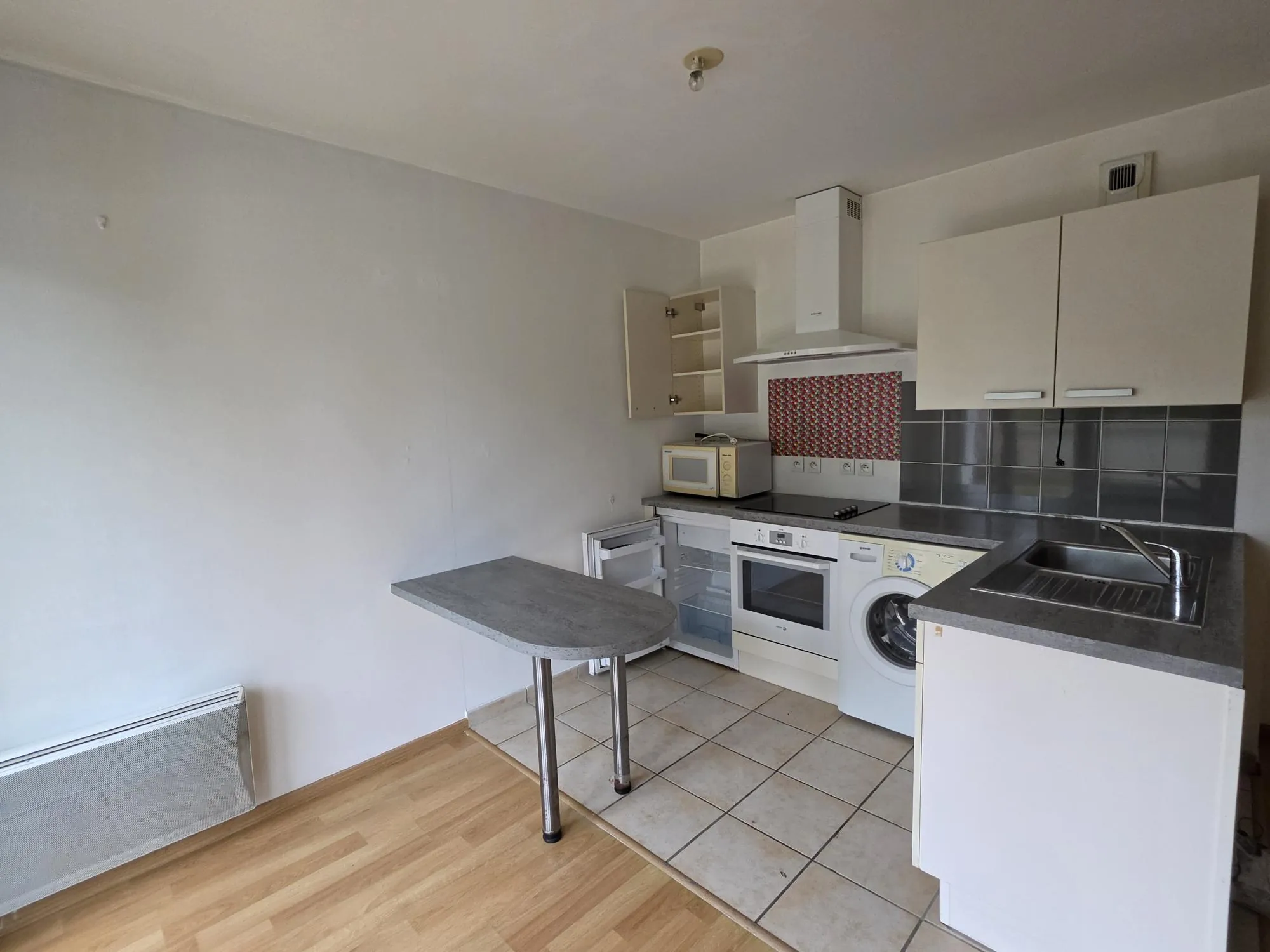 Studio à vendre à Fécamp de 27,11 m² avec terrasse et parking