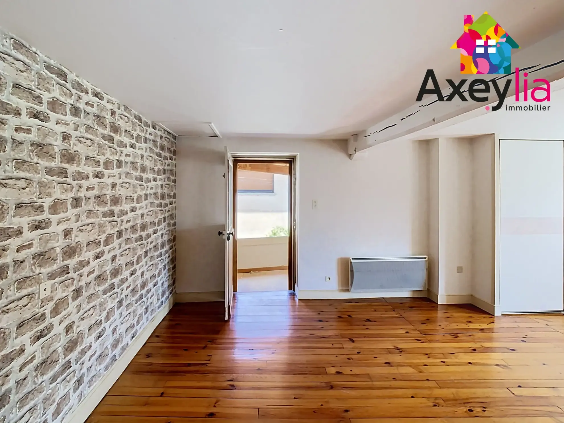 Maison de village avec terrasse à Saint-André d'Apchon - Investissement ou primo-accédant