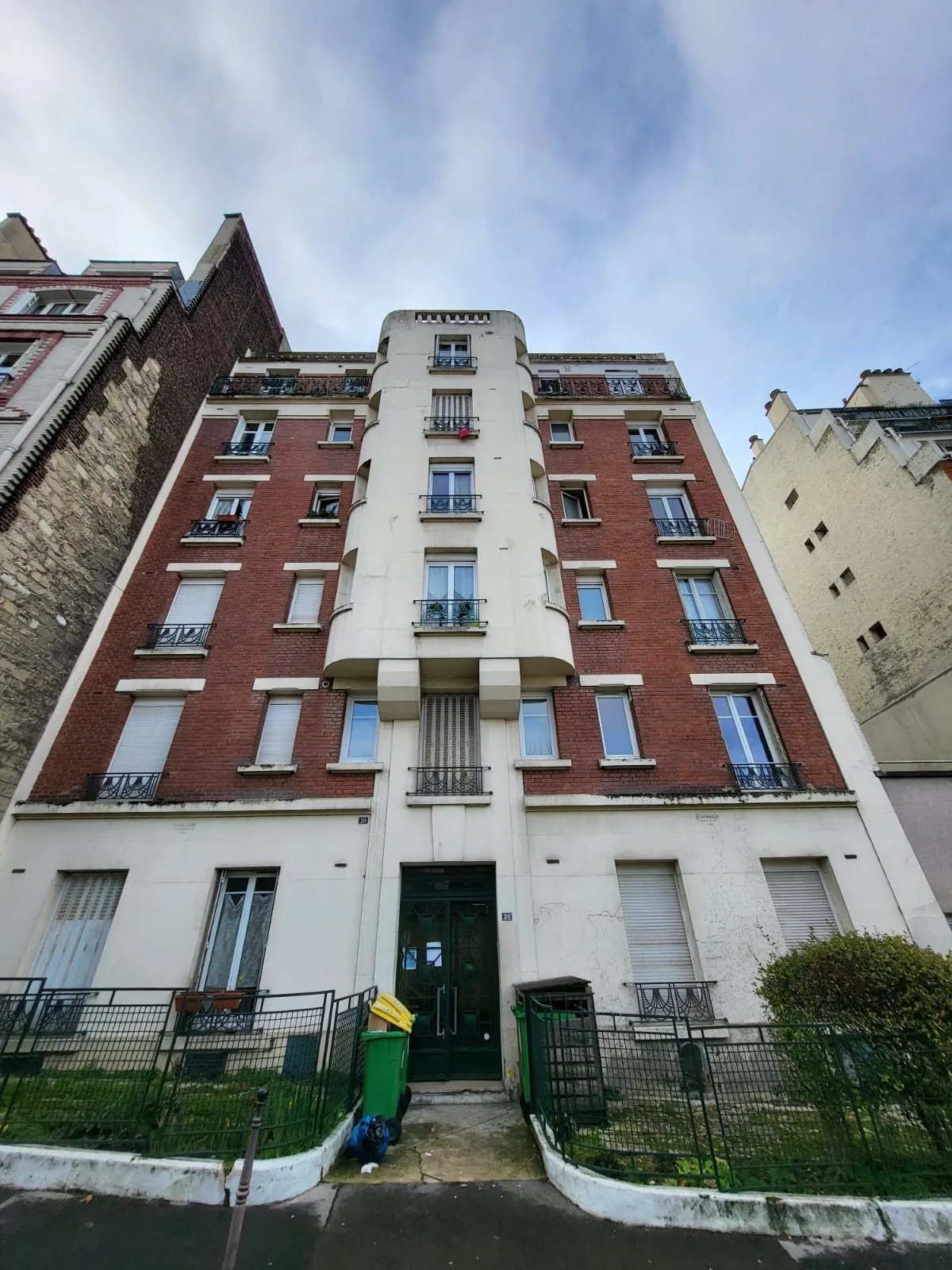 Studio de 18,89 m² à vendre à Paris 15e, idéal investissement