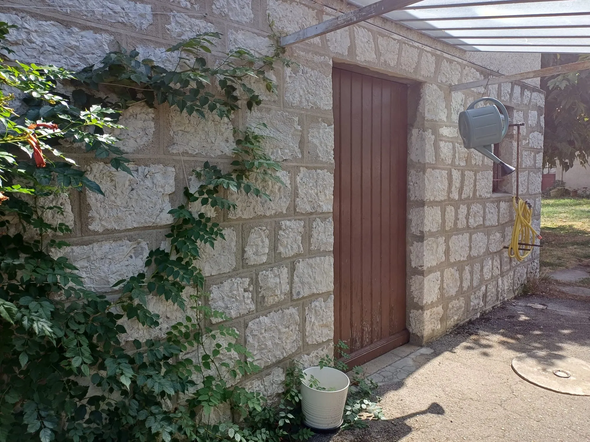 Appartement de 50 m² avec jardin, entrée indépendante et parking à Cognin