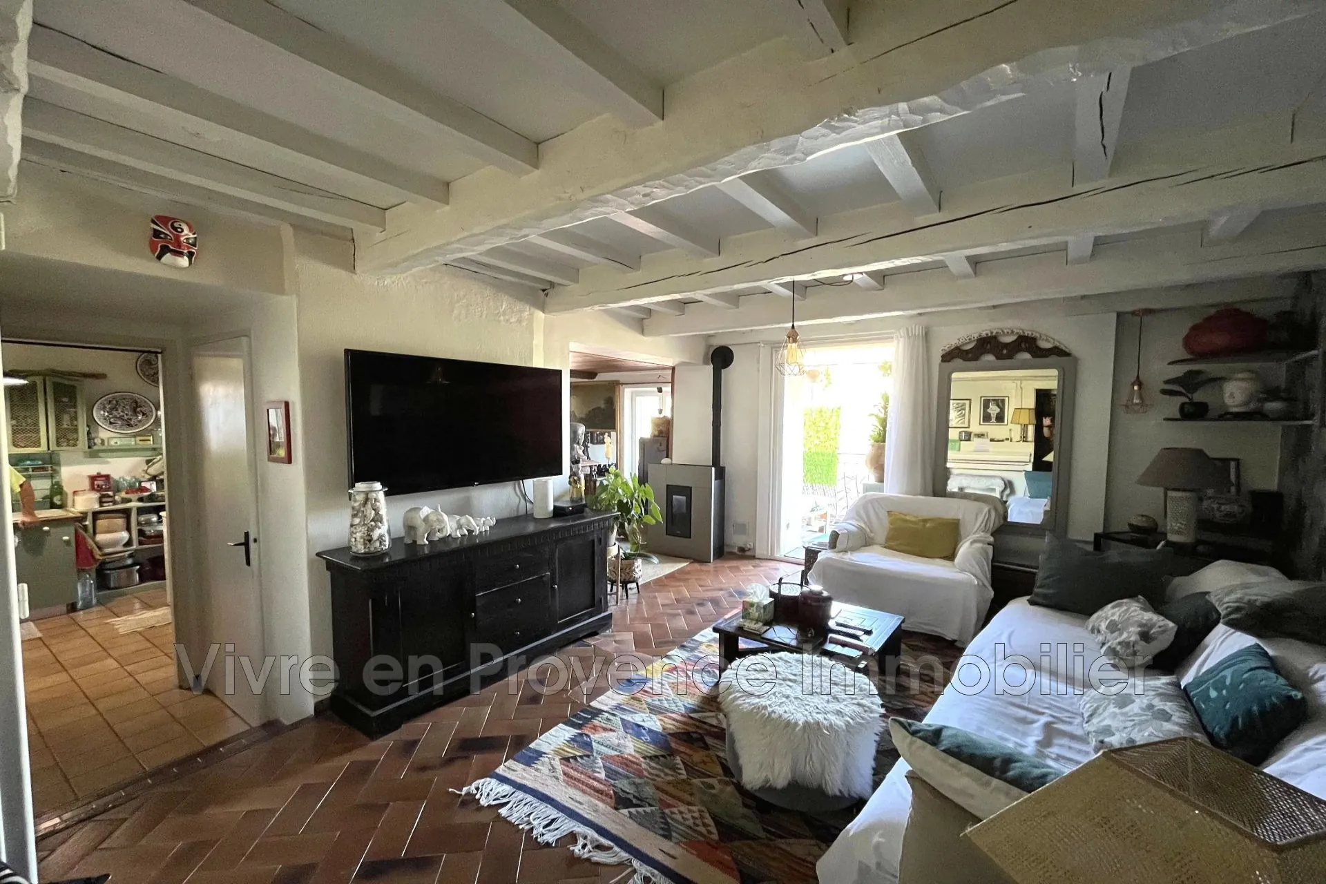 Appartement 4 pièces à Contes de 85 m² avec caves et aucun charges