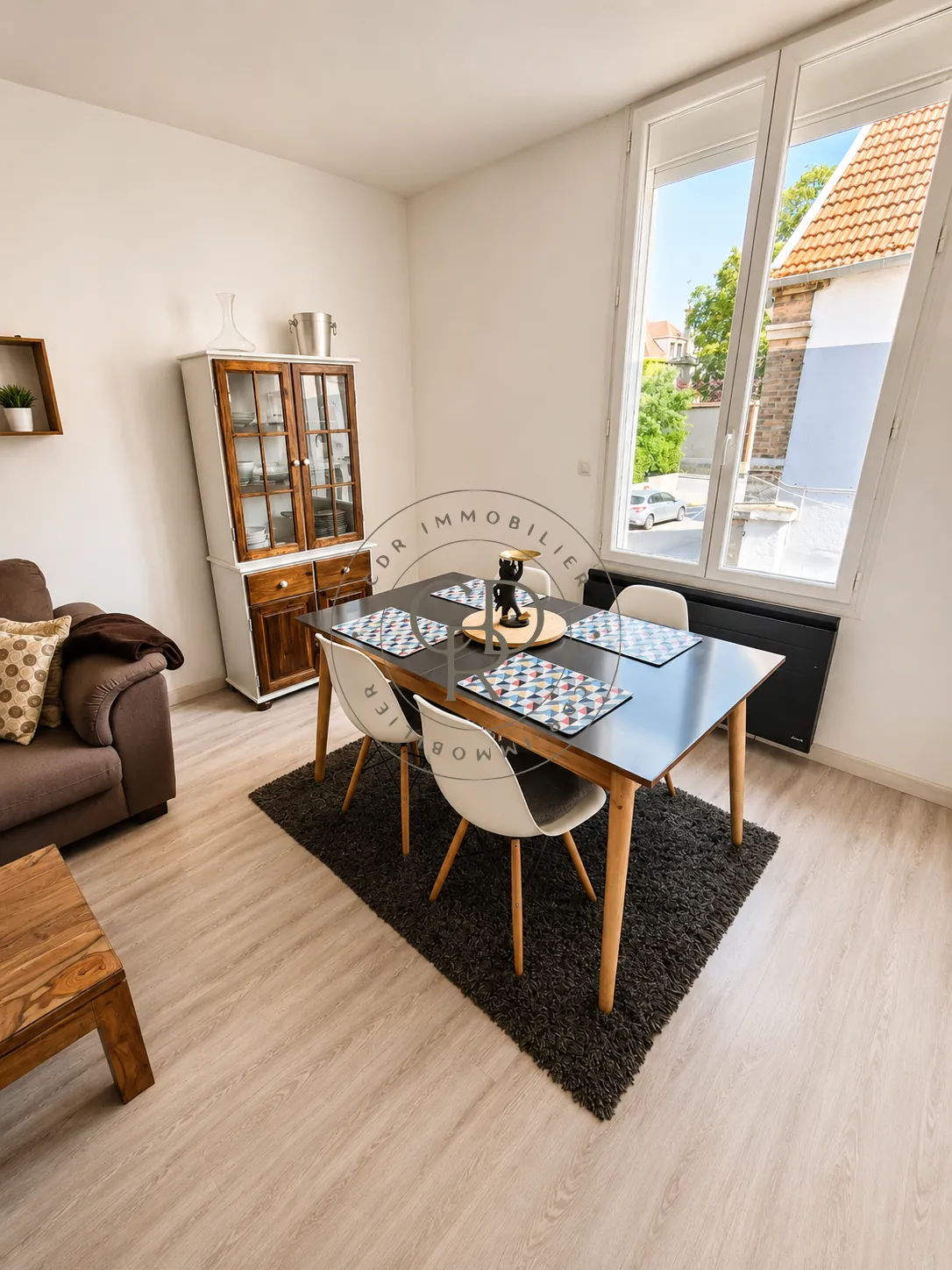 Appartement T2 avec combles aménageables et parking à Reims, quartier Barbâtre