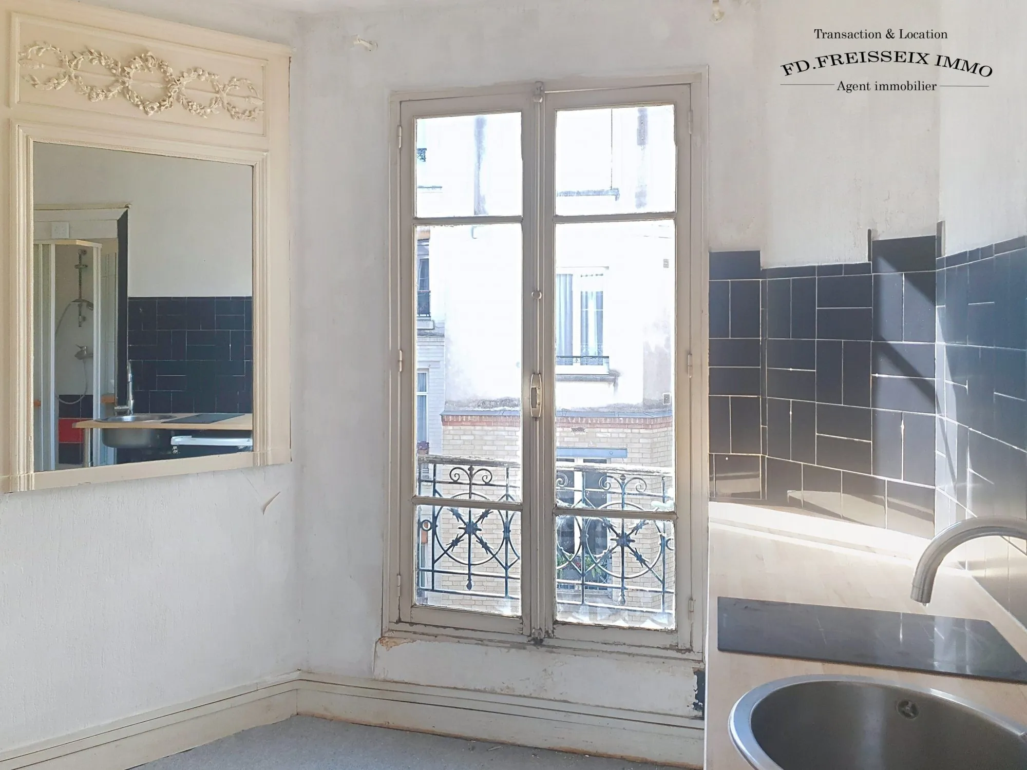 Studio lumineux à vendre dans le 18ème arrondissement de Paris