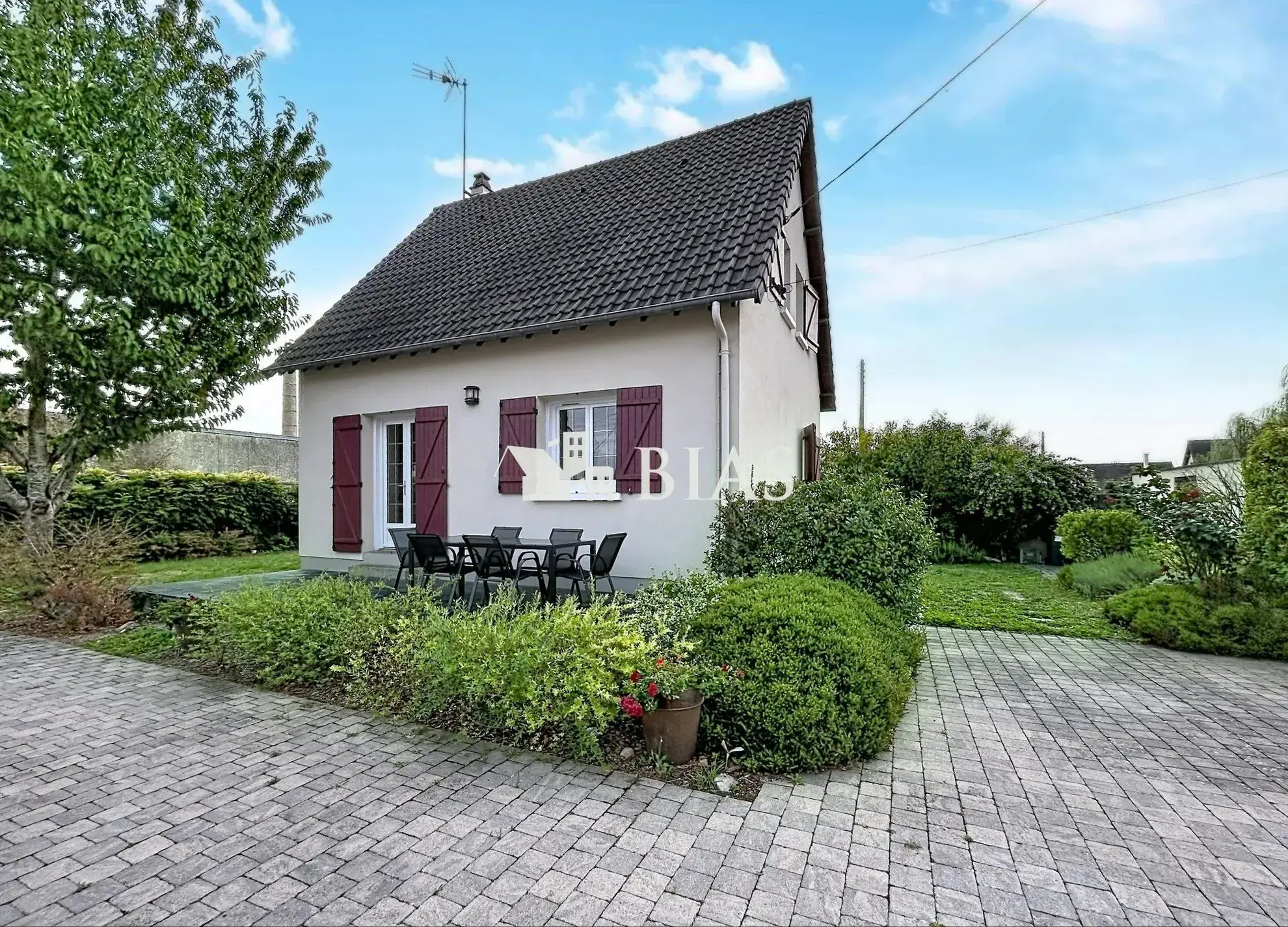 Maison à vendre à Caudebec-lès-Elbeuf avec jardin et sous-sol