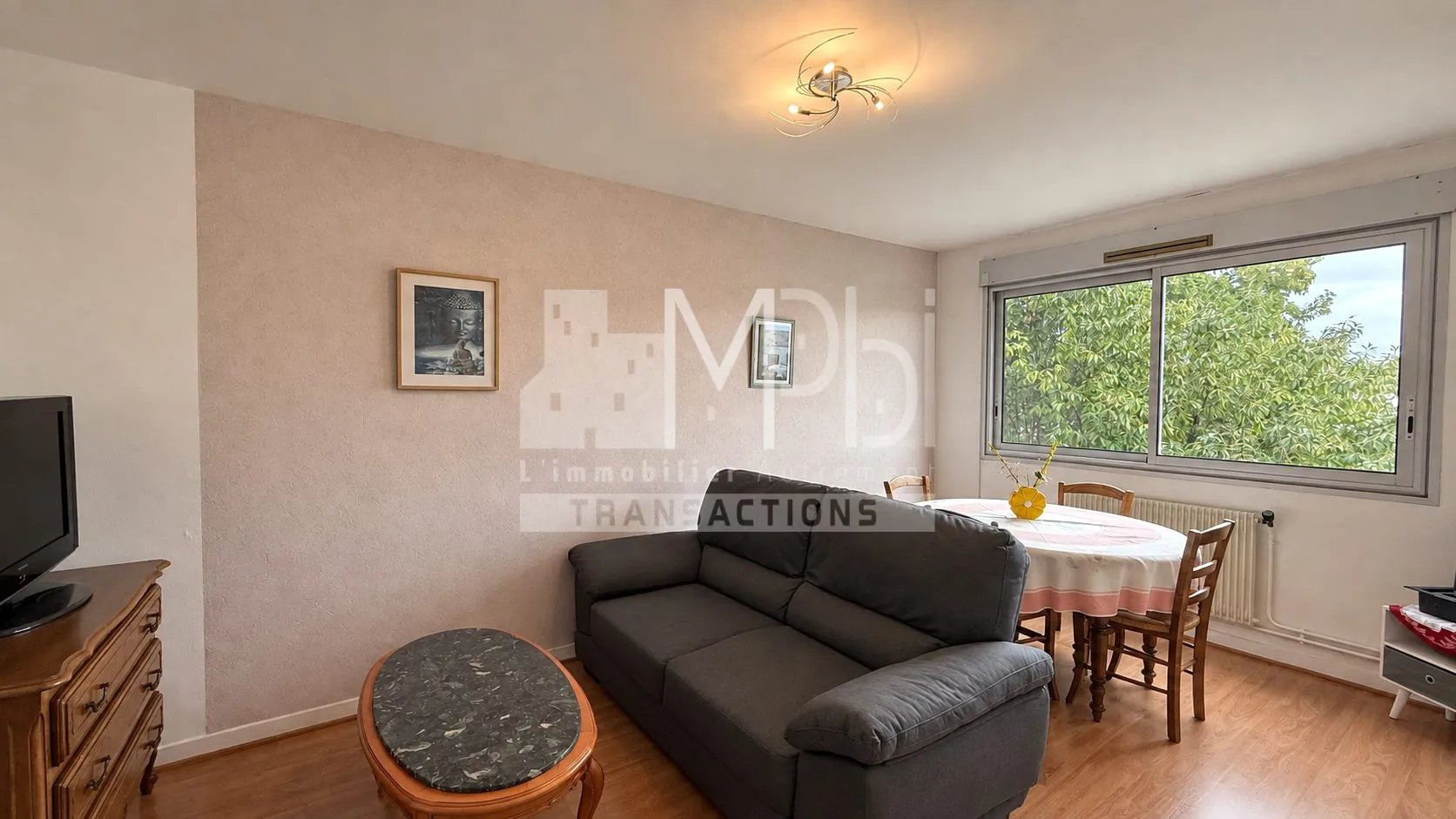 Appartement T2 avec garage et cave à Péronnas - 44,72 m²