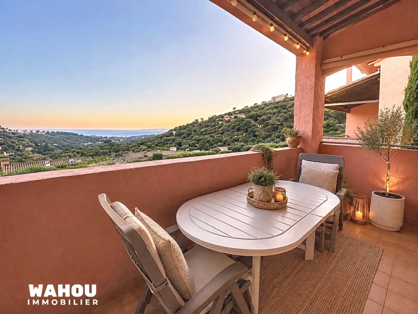 Appartement de 48 m² avec vue panoramique sur la mer à Les Issambres