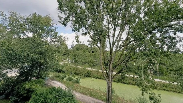 Appartement T2 esprit loft à vendre à Roubaix avec vue canal