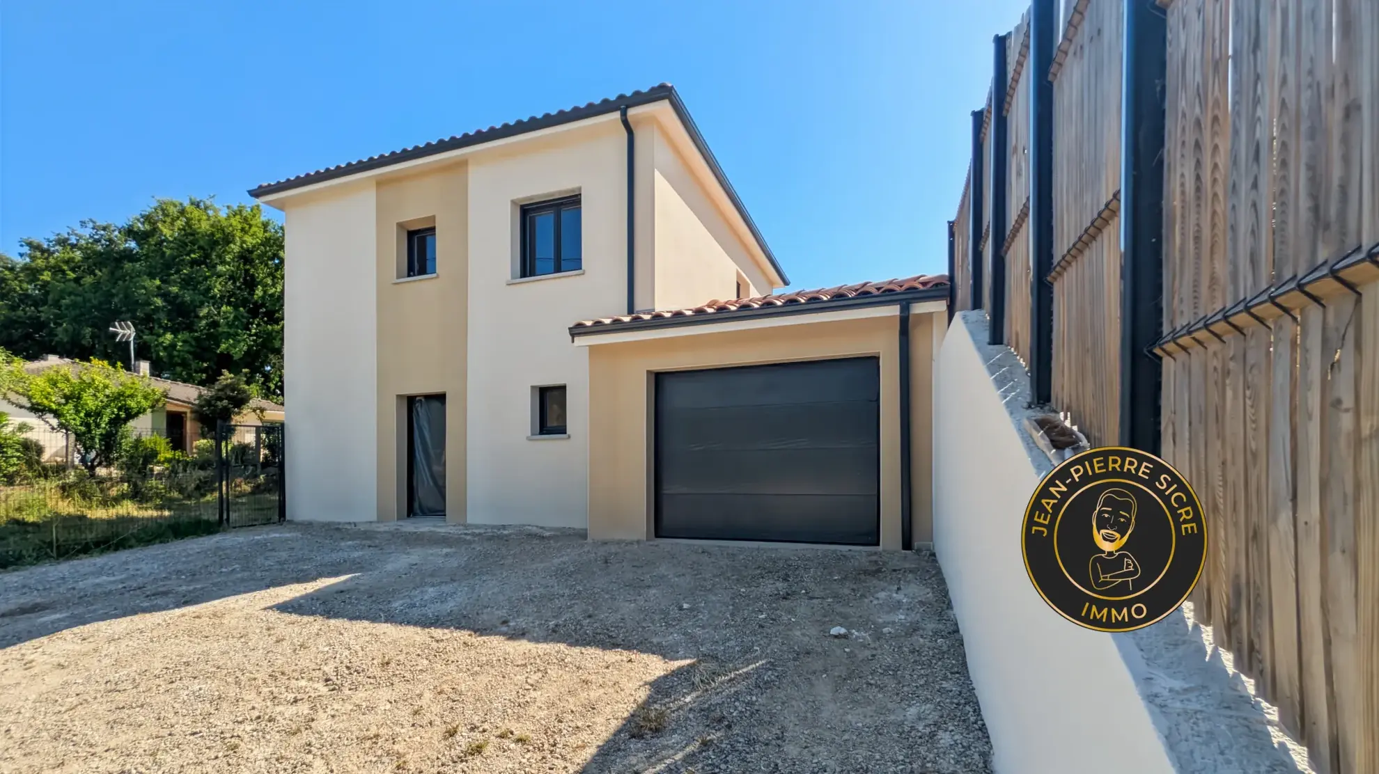 Maison neuve à Eaunes avec toit terrasse, garantie décennale et frais notaire réduits