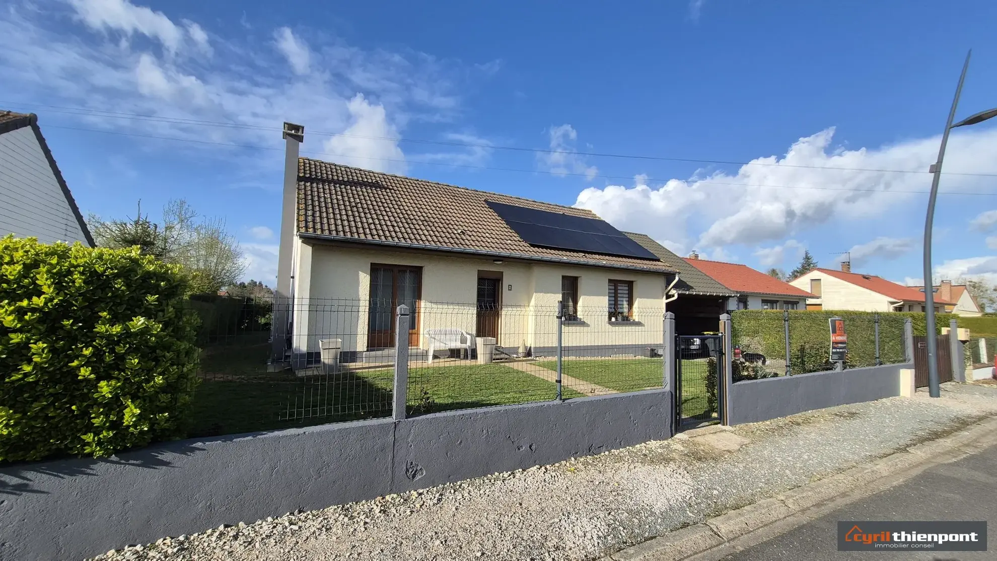 Maison récente de 125 m² avec 4 chambres et jardin à Hallencourt