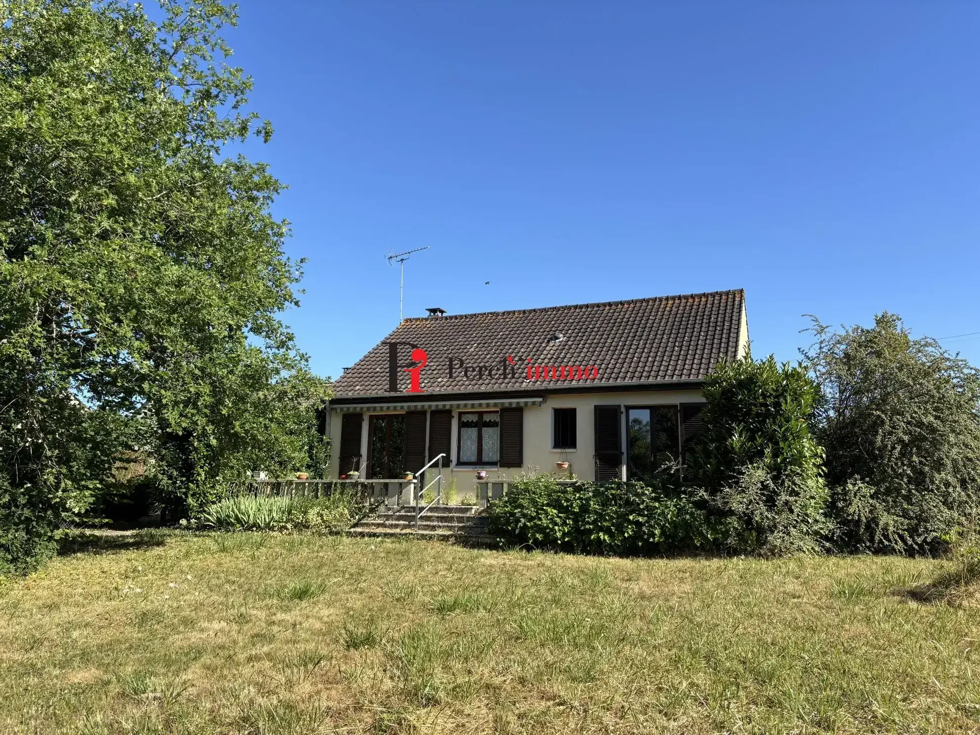 Maison à rénover avec terrain de 1600 m² à Mortagne-au-Perche