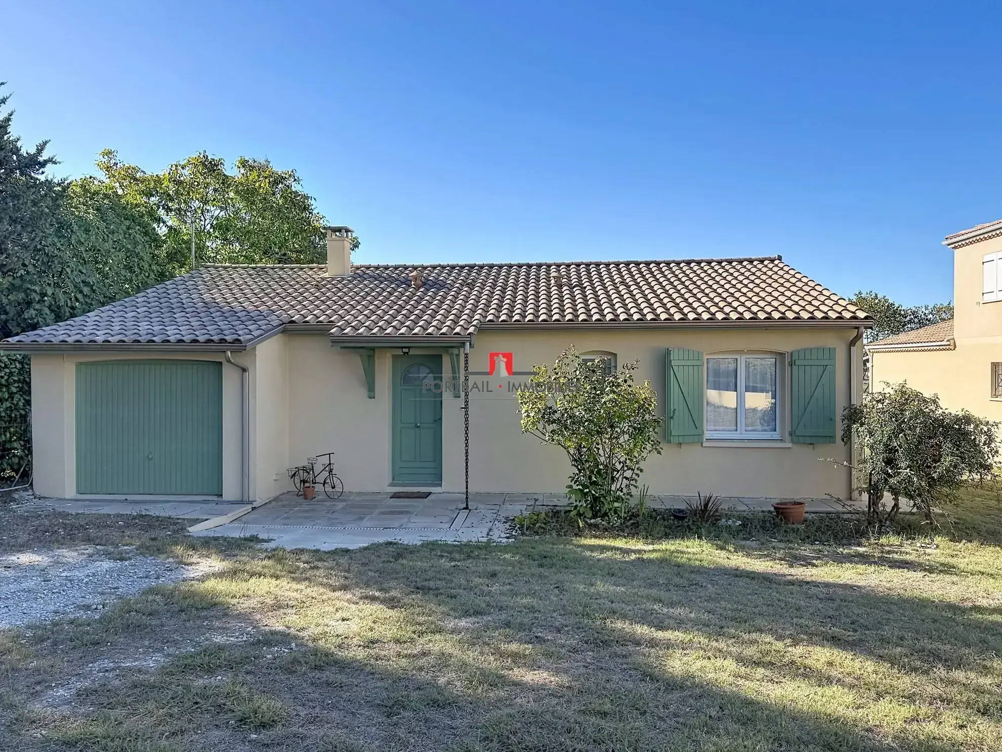 Maison à vendre à Saint-Martin-Lacaussade avec 3 chambres et terrain clos