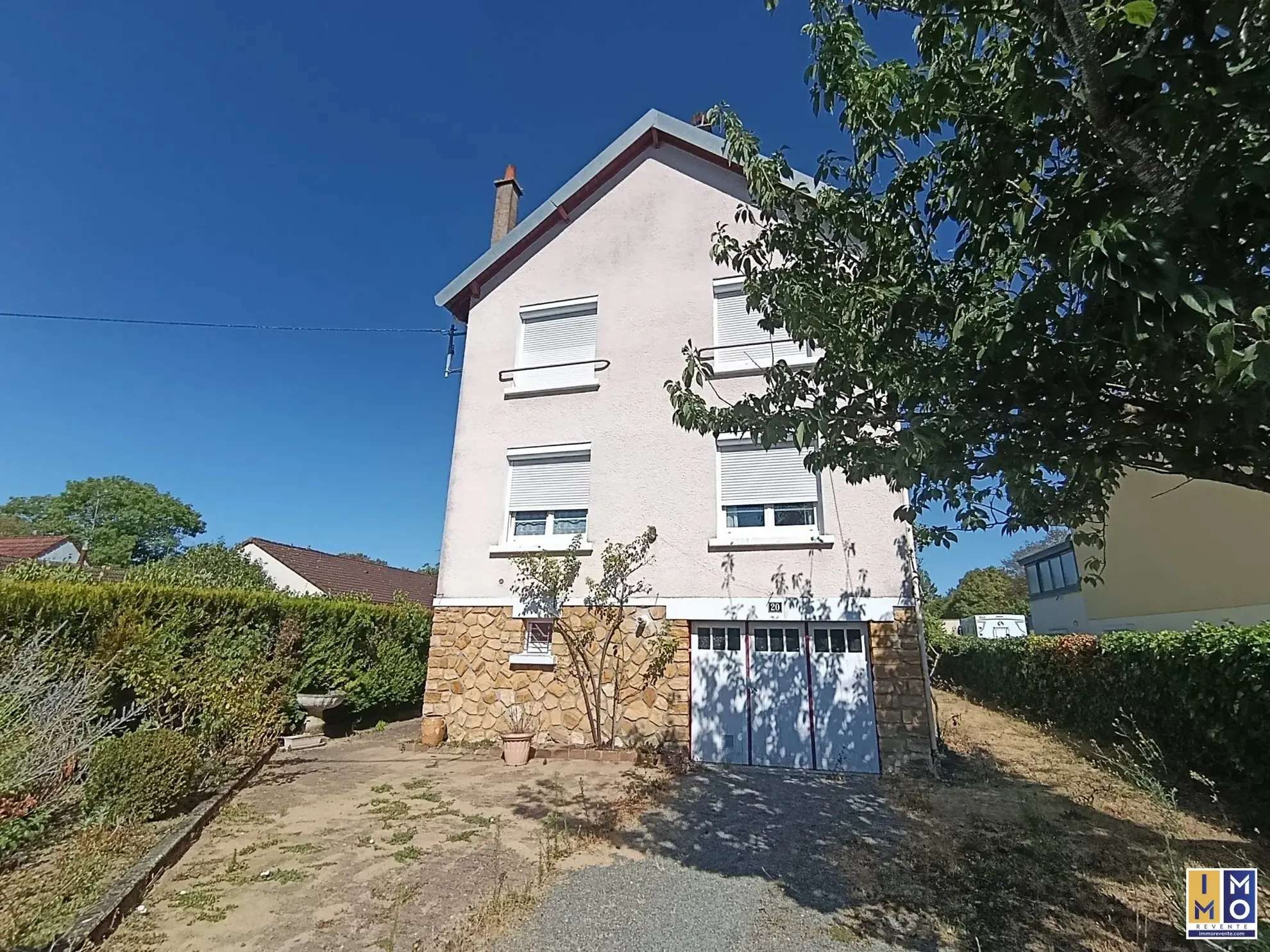 Maison ancienne à rénover de 5 pièces à Bourges Asnières