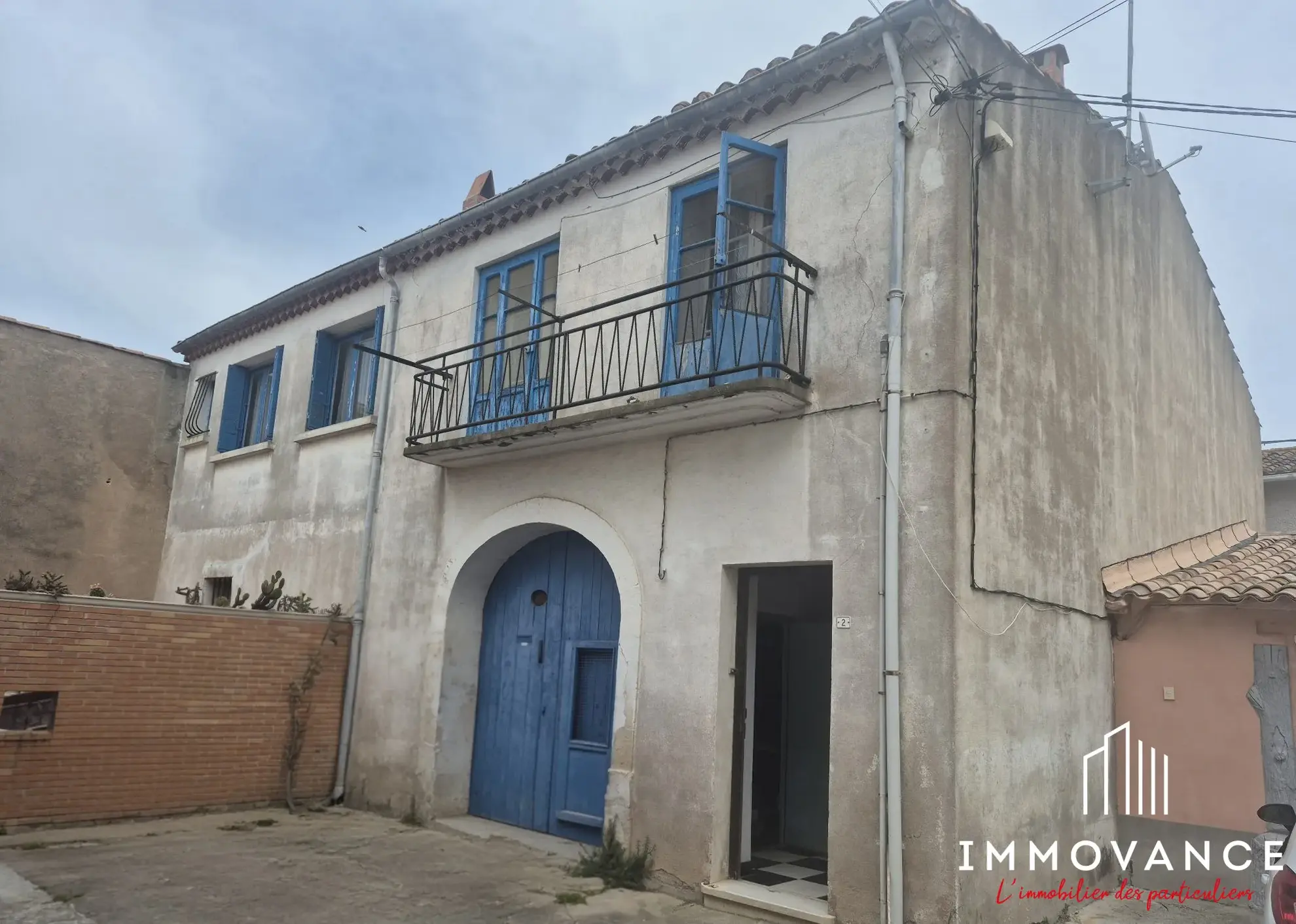 Maison de village à rénover proche Bassin de Thau à Pomerols