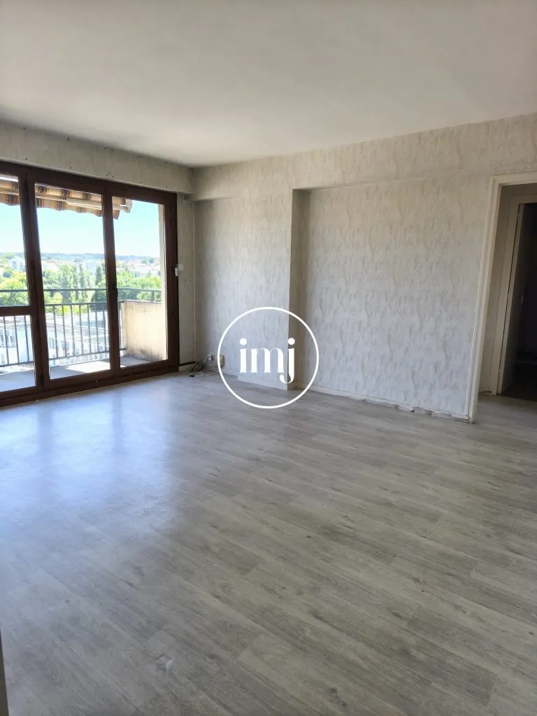 Appartement T2 de 48m² à Limoges avec balcon et cave