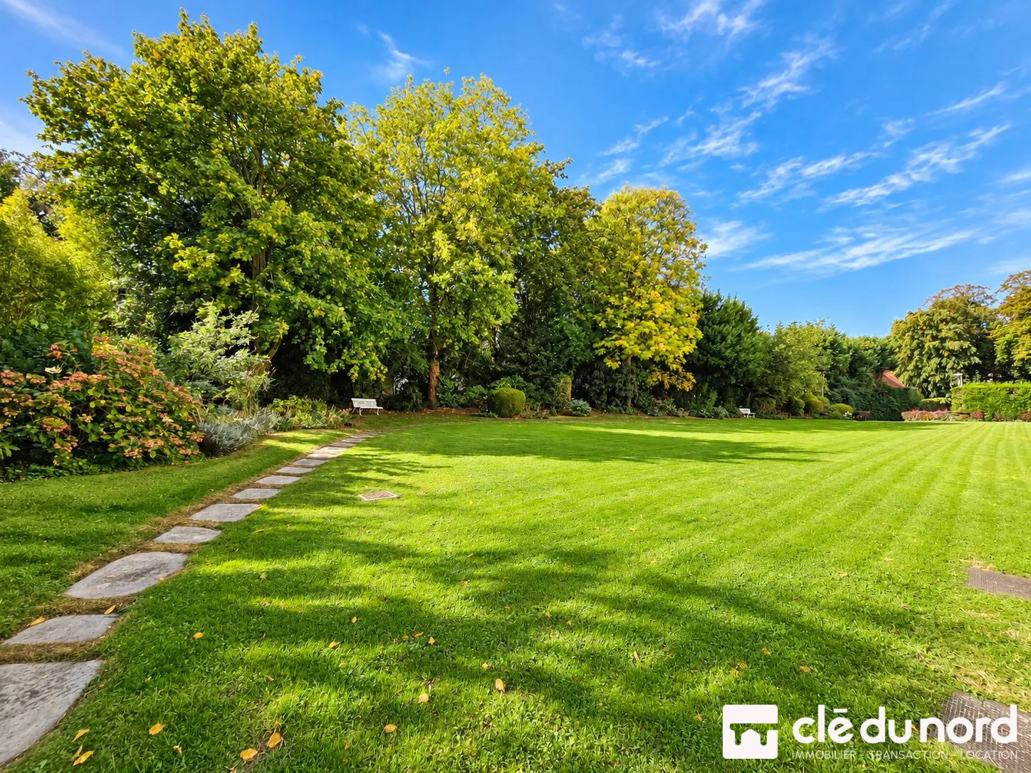 Jardin copropriété Appartement Type 5 de 122 m² avec garage et cave à Tourcoing