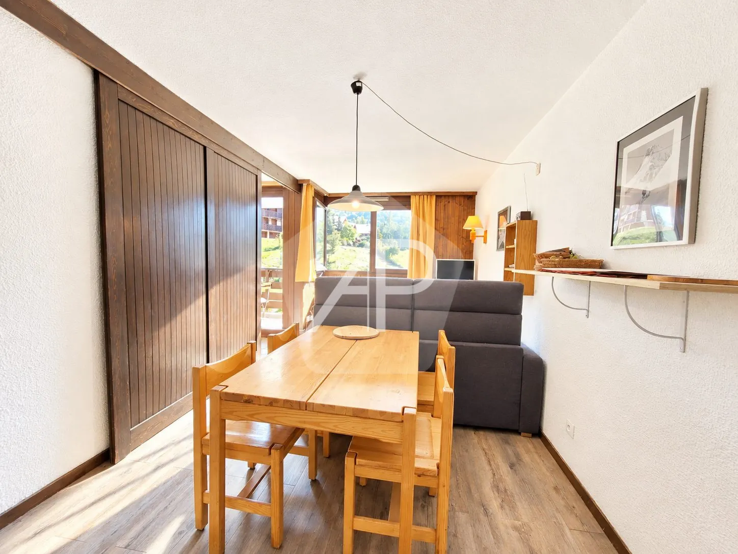 Appartement T1 meublé avec balcon à Serre-Chevalier 1350