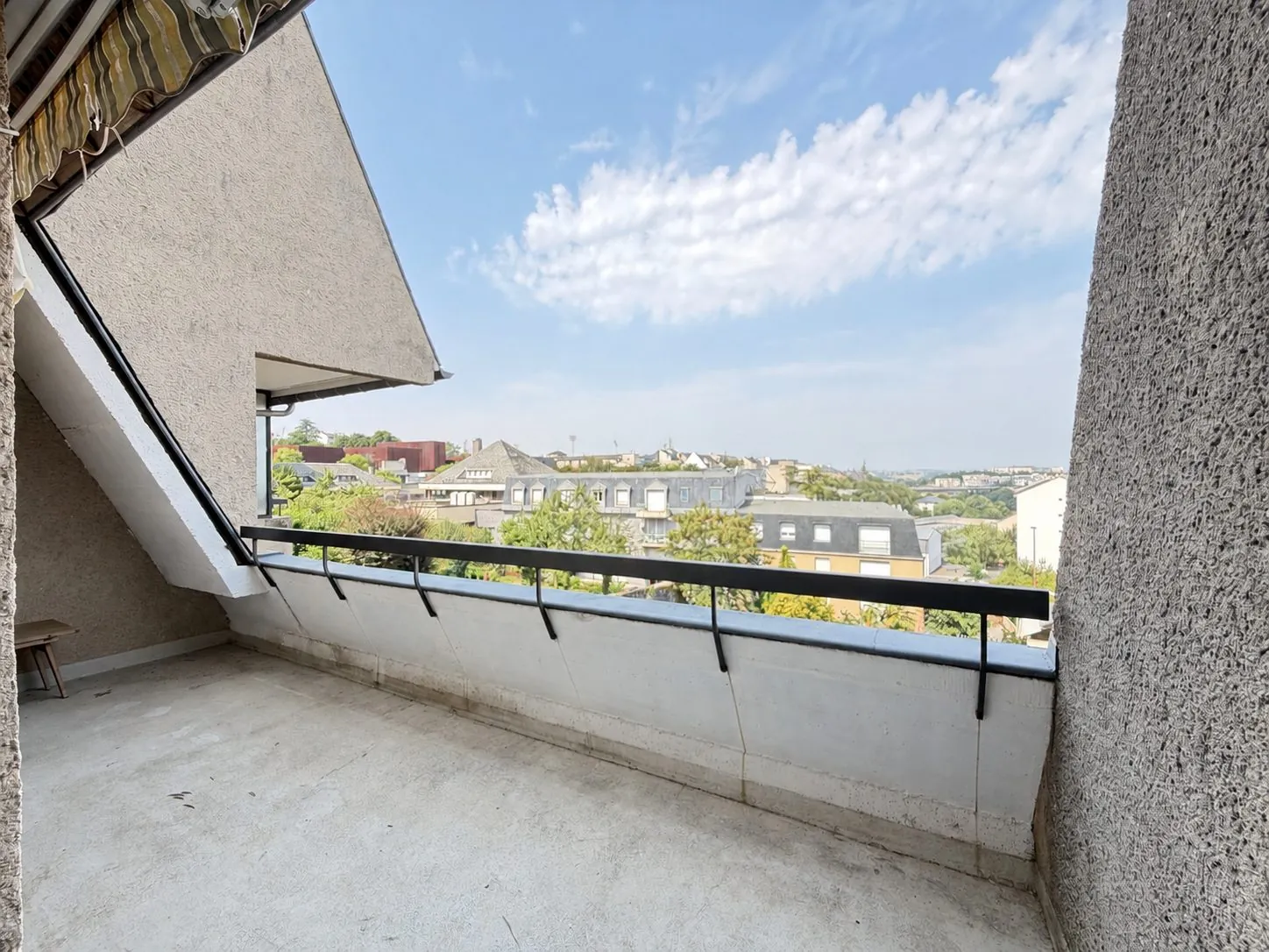 Appartement T3 lumineux avec terrasse et garage à Rodez