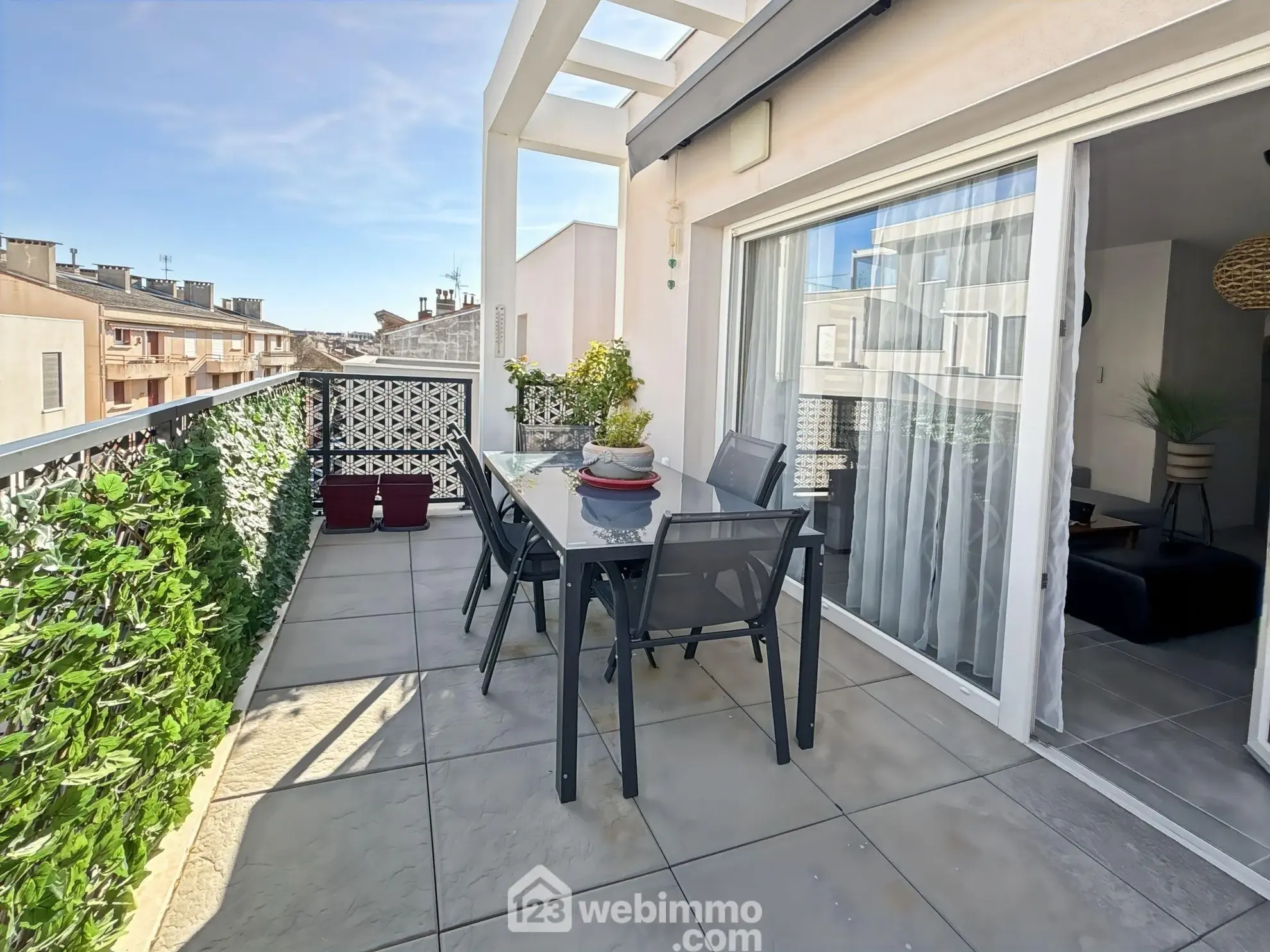 Appartement lumineux de 62 m² avec terrasse et parking à Béziers