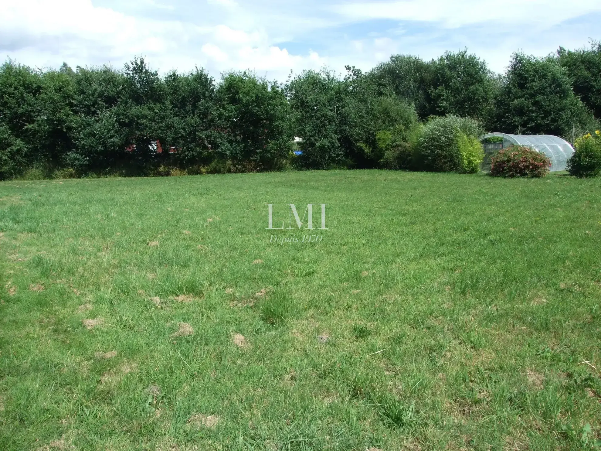 Terrain constructible à Plouhinec proche plages et écoles - 545 m²