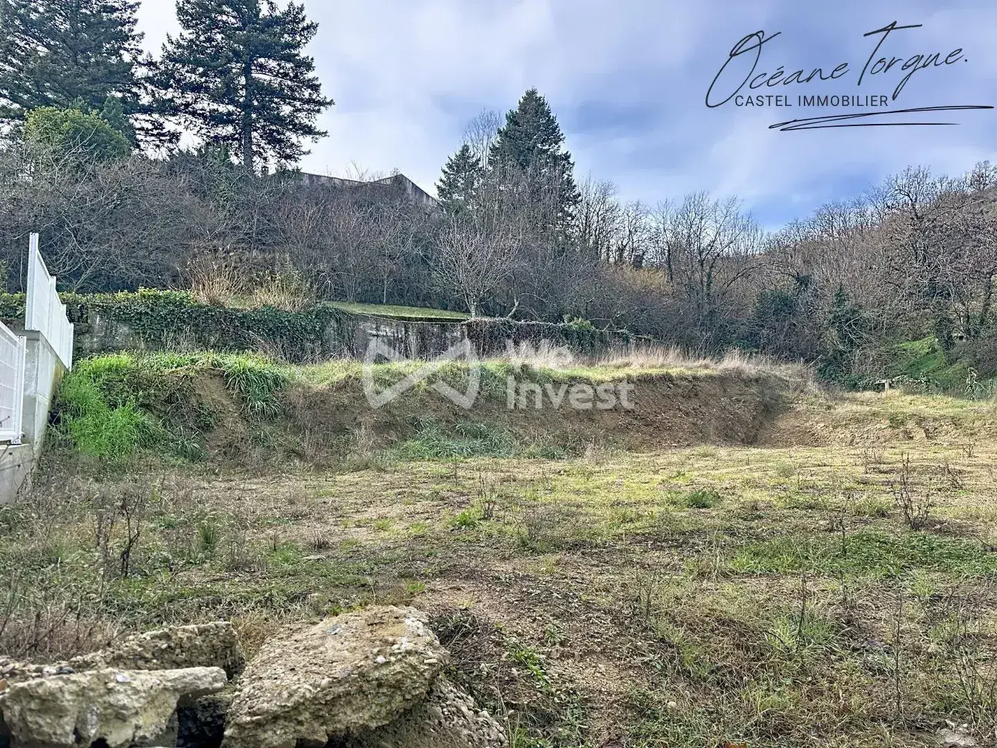 Terrain à vendre à Sarras - 677 m², constructible et viabilisé, environnement calme