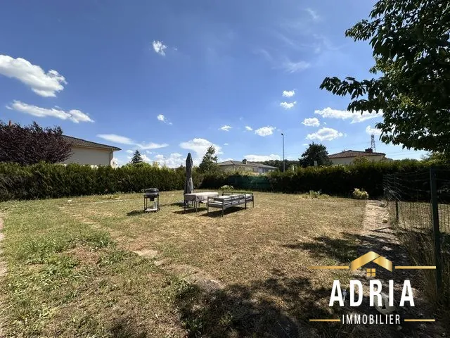 Terrain constructible plat à Uckange - Résidence du Pont de Pierre - 4,50 ares