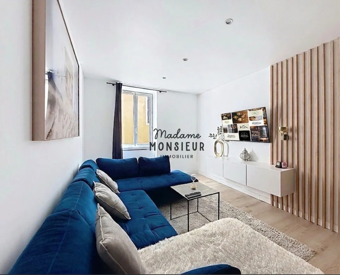 Appartement T3 rénové avec parking en centre-ville de Bourgoin-Jallieu