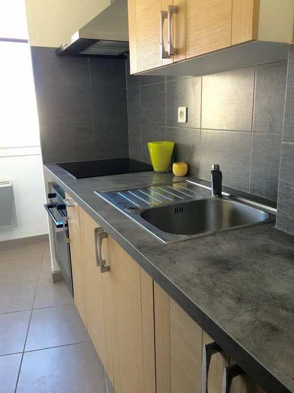 Appartement T3 de 54m² au dernier étage à Perpignan – Idéal pour Investisseur