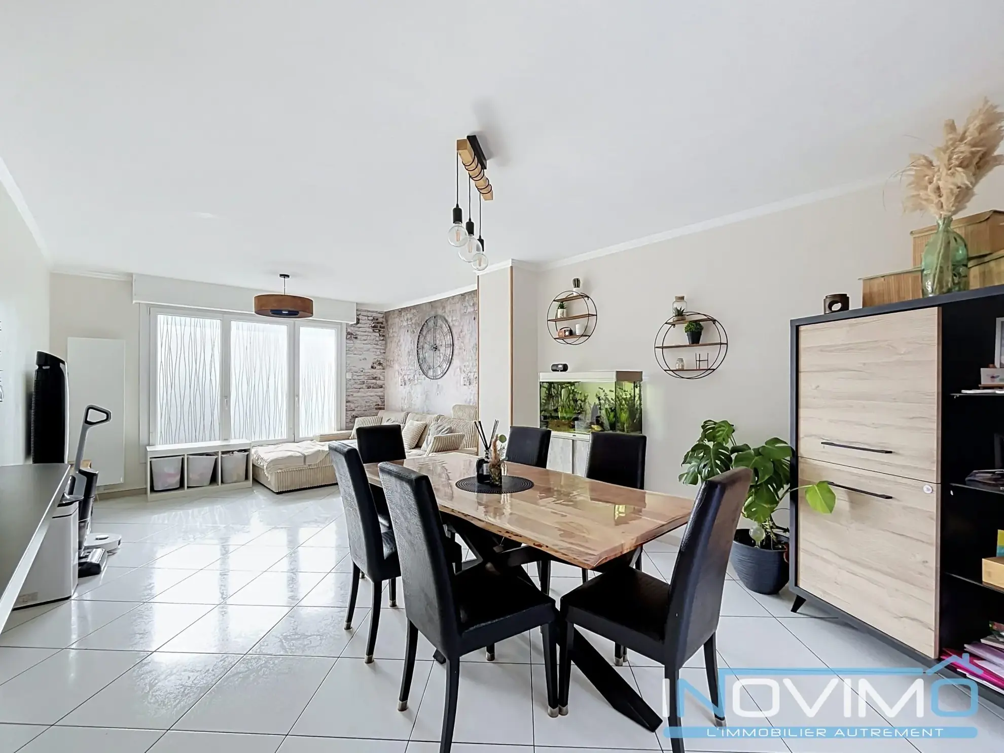 Maison à vendre à Grande-Synthe de 85 m² avec jardin et garages