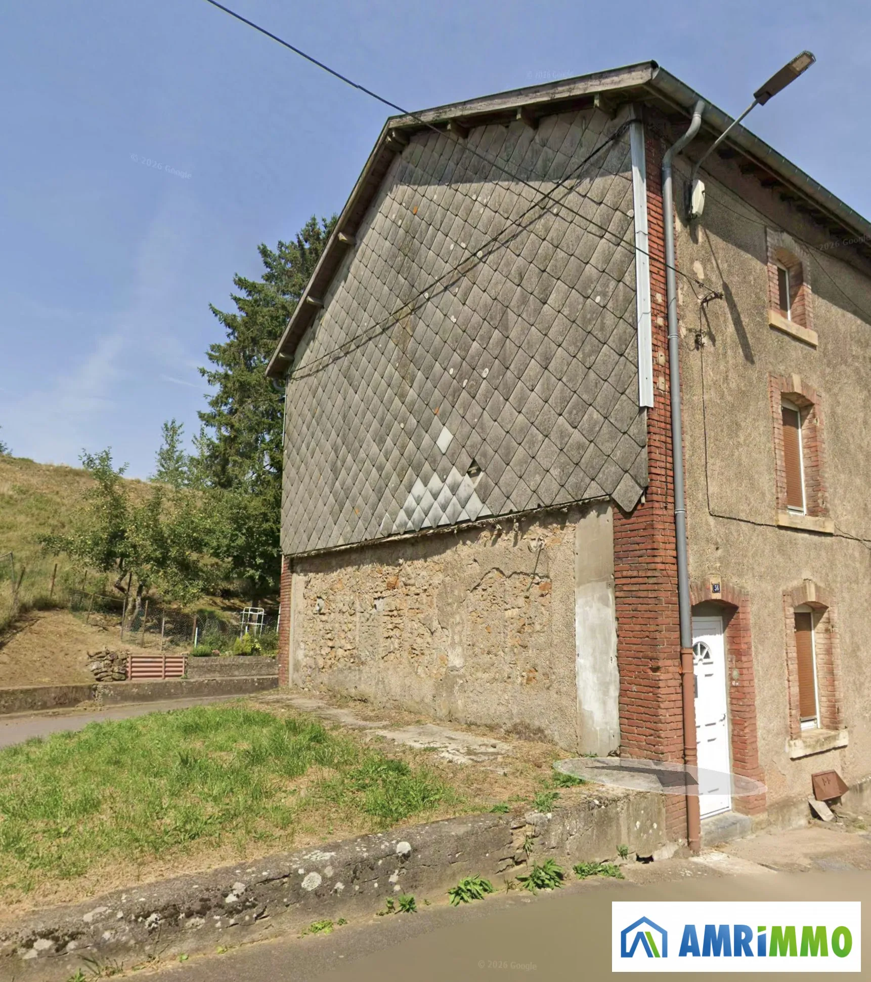 Maison à rénover à Thil près du Luxembourg avec 4 chambres et grande potentiel
