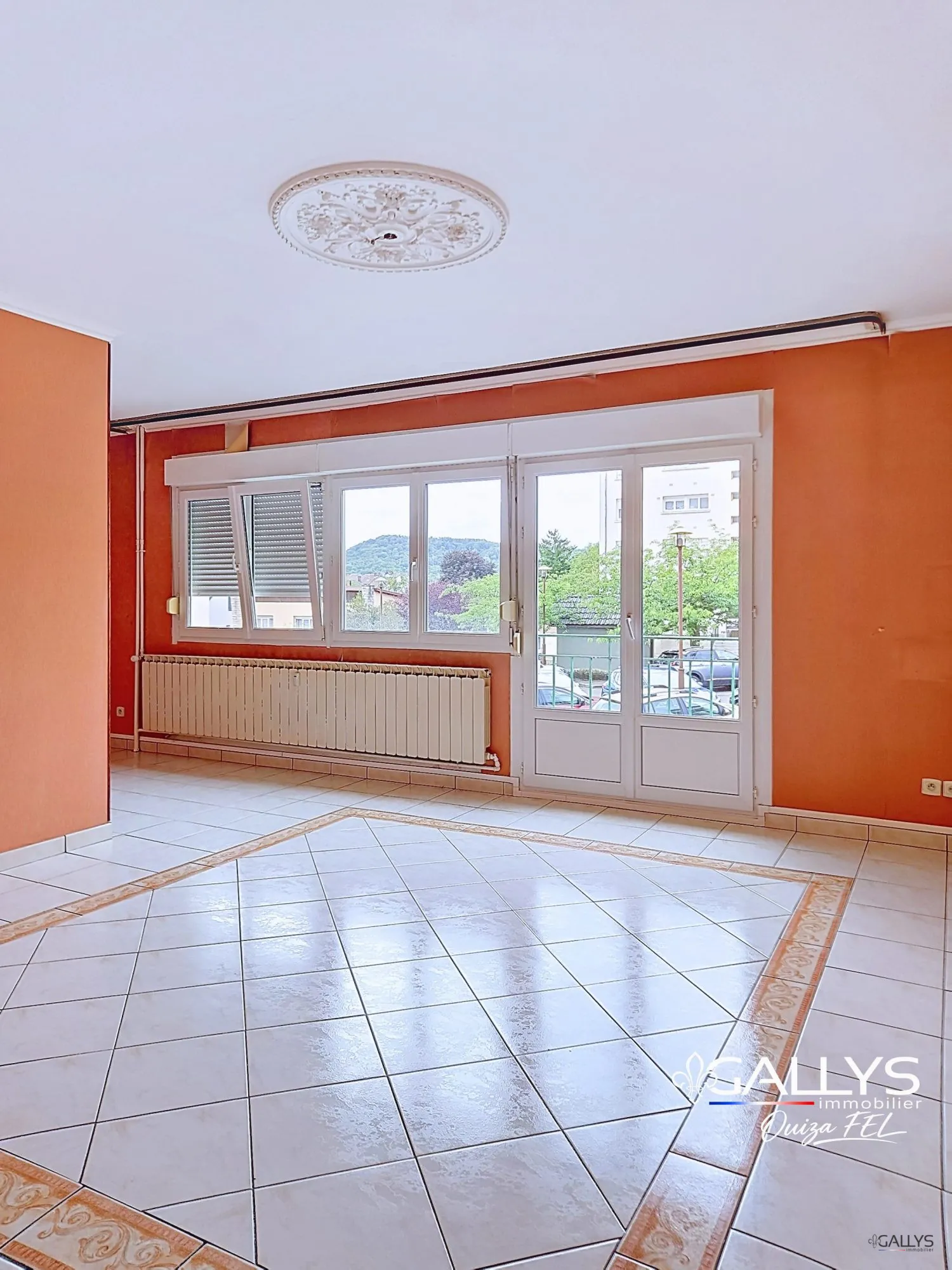 Appartement de 83 m² avec 3 chambres à Clouange - Résidence sécurisée