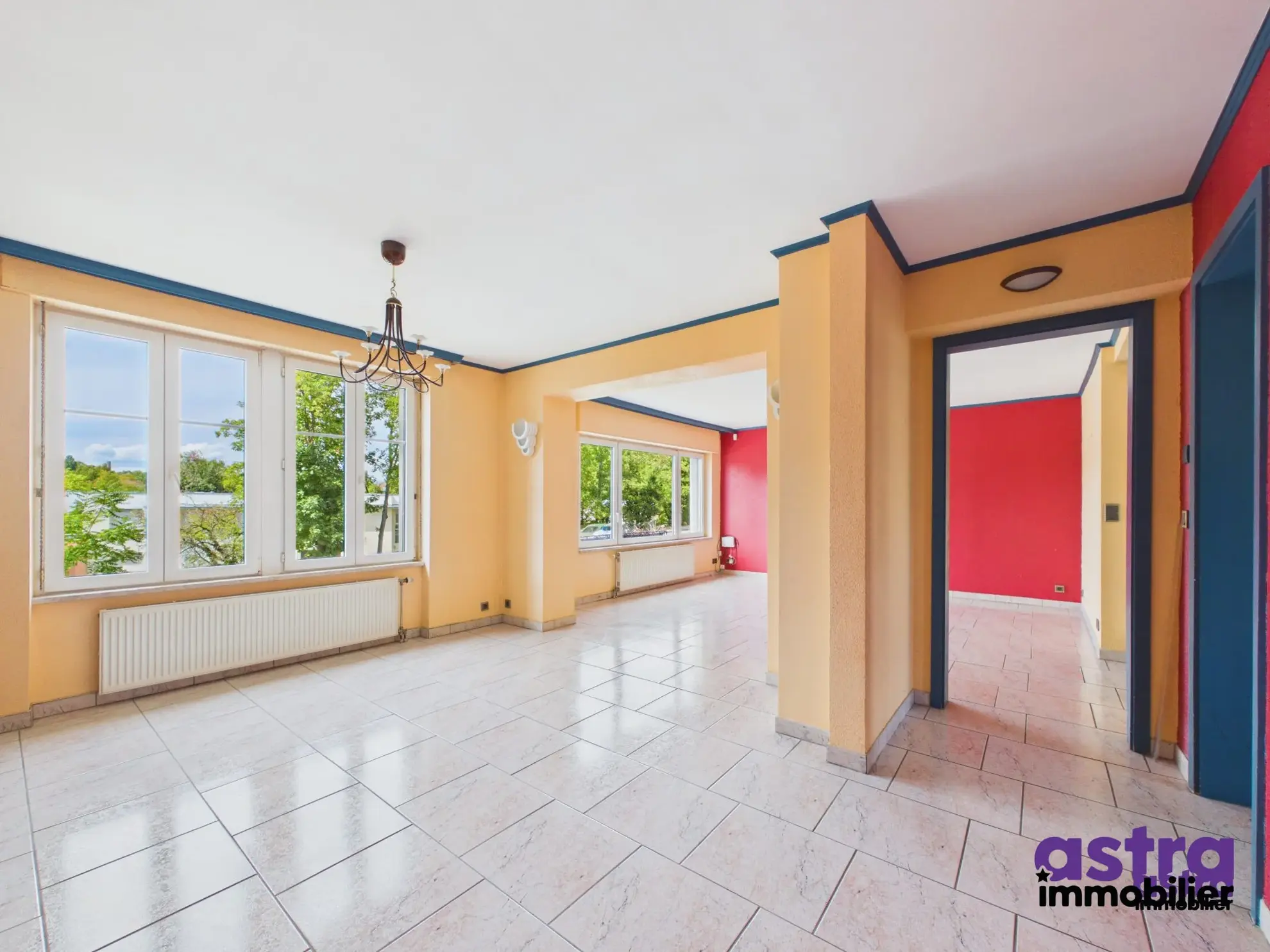 Appartement à vendre à Mulhouse de 111,80 m² avec 2 chambres, box et cave