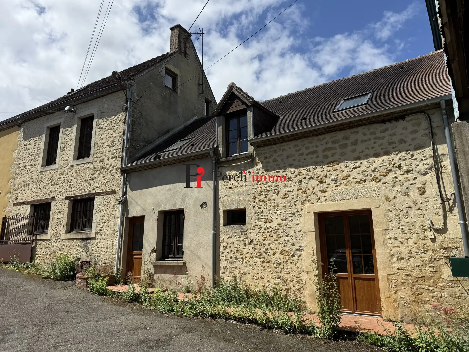 Maison ancienne à Bellême avec dépendances, garage et vue imprenable