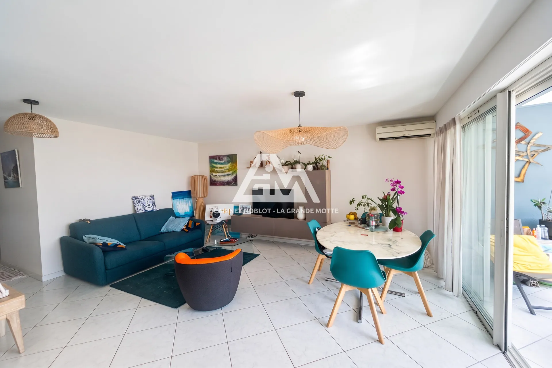 Vente appartement 3 pièces à La Grande-Motte en centre-ville avec loggia et vue agréable