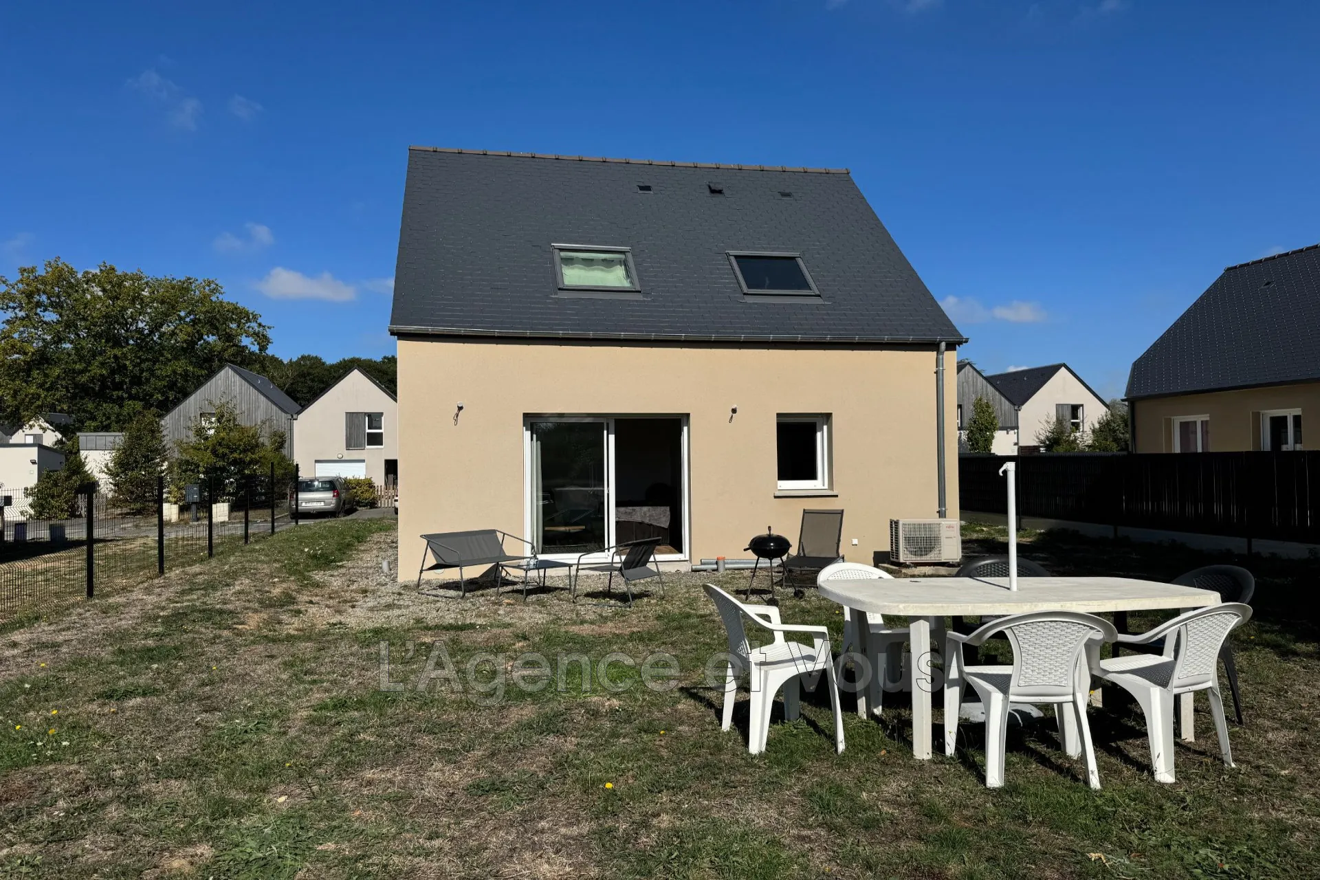 Maison neuve 4 pièces à vendre à Roz-sur-Couesnon, construite en 2024