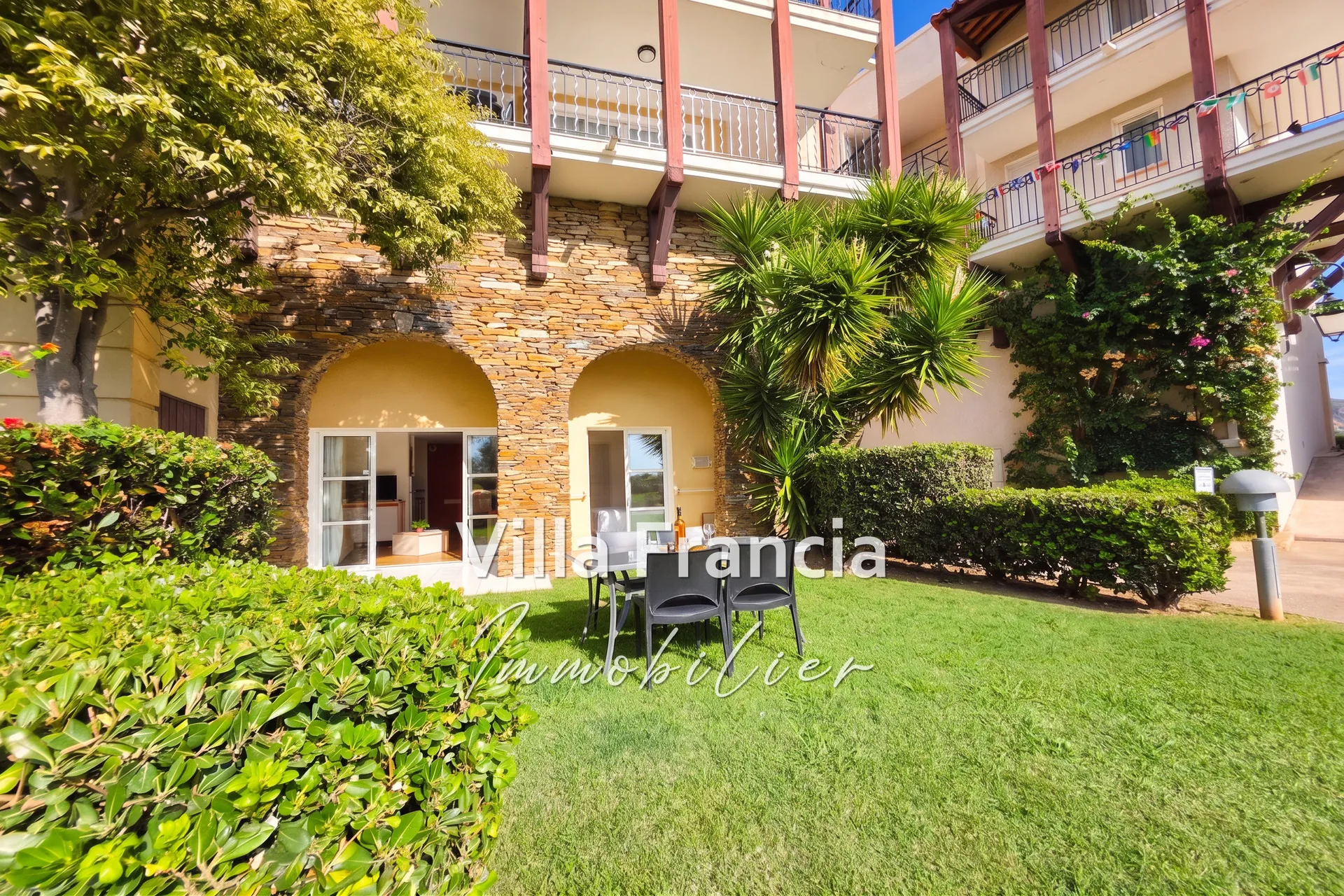 Bel appartement 3 pièces avec vue mer à Cap Estérel, terrasse et parking privé