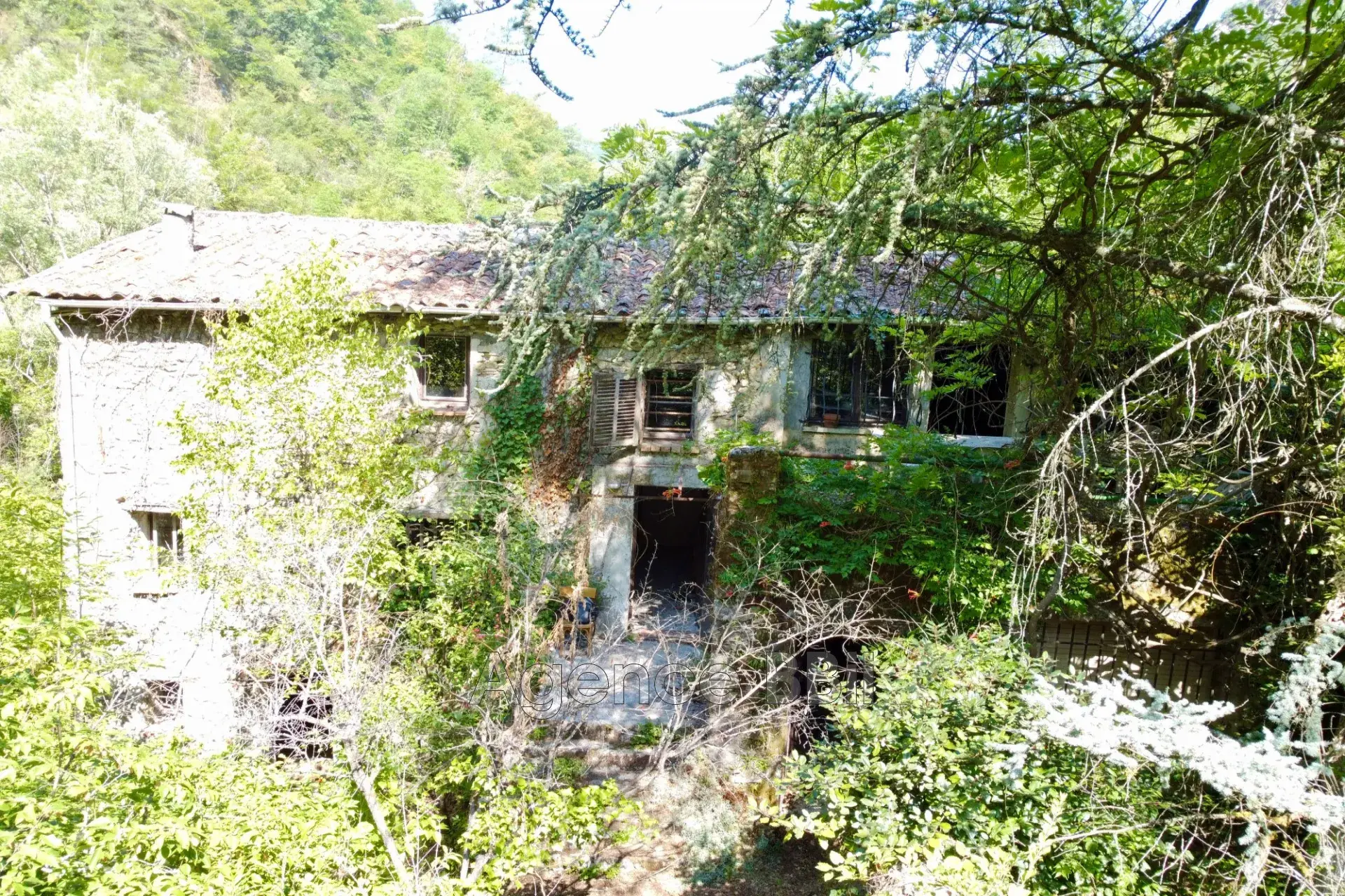 Charmante maison à rénover avec moulin à Duranus - Cadre naturel exceptionnel