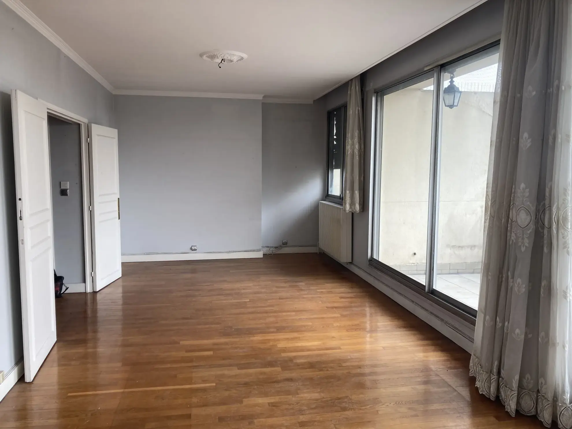 Bel appartement 5 pièces avec terrasse à Sarcelles 